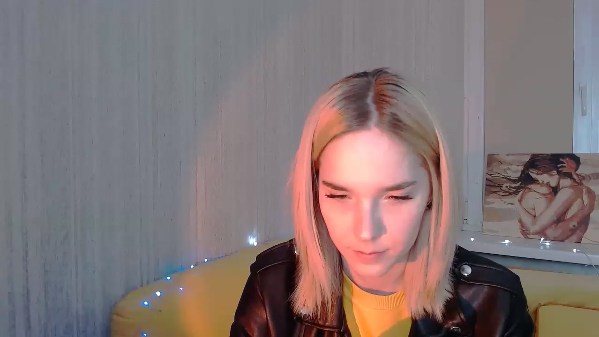 Gallery image thumbnail from EvaRockStar's myfreecams stream on, 04/07/2023, 17:40 image 14 of 20