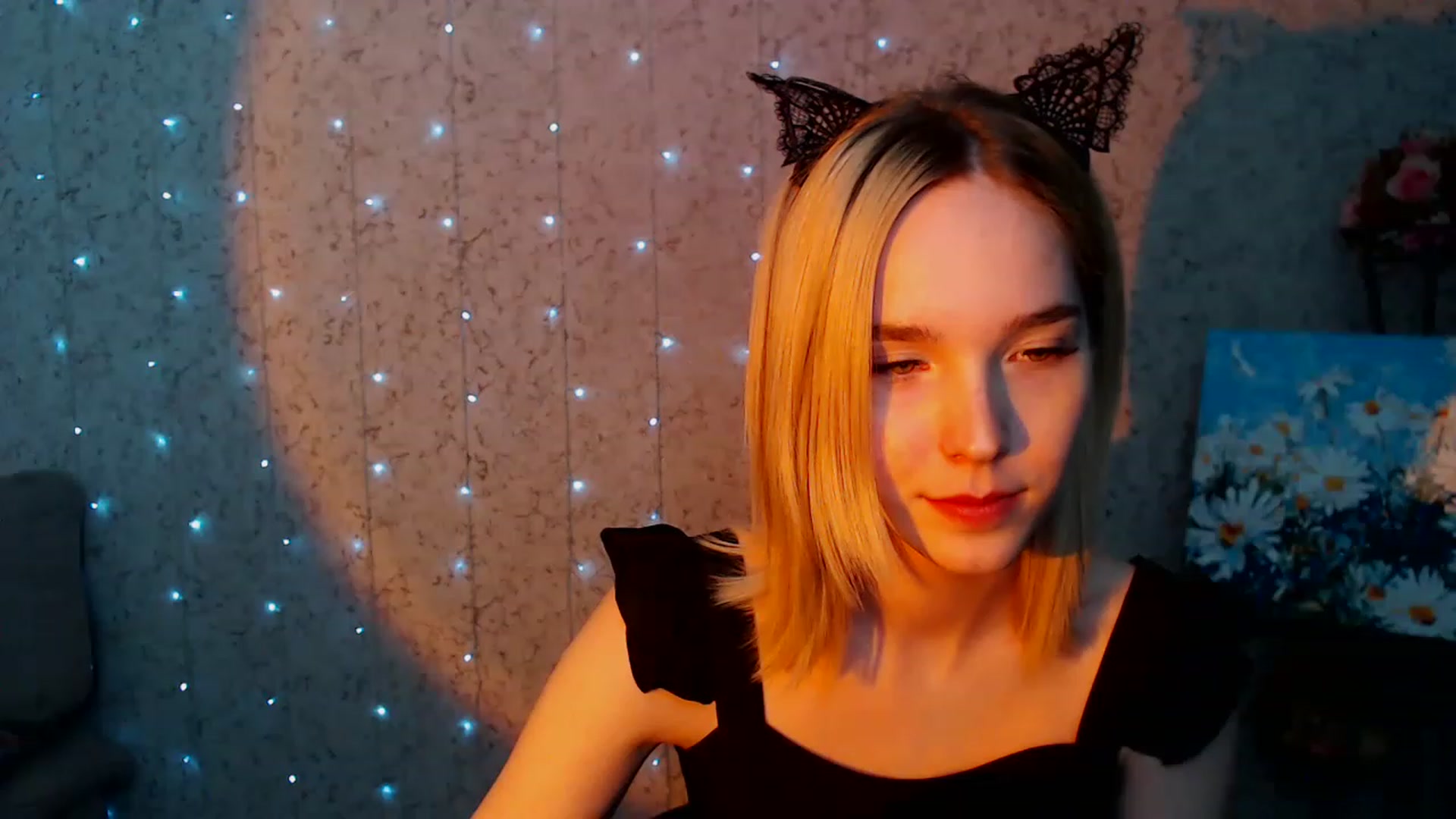 Gallery image thumbnail from EvaRockStar's myfreecams stream on, 04/08/2023, 16:36 image 18 of 20