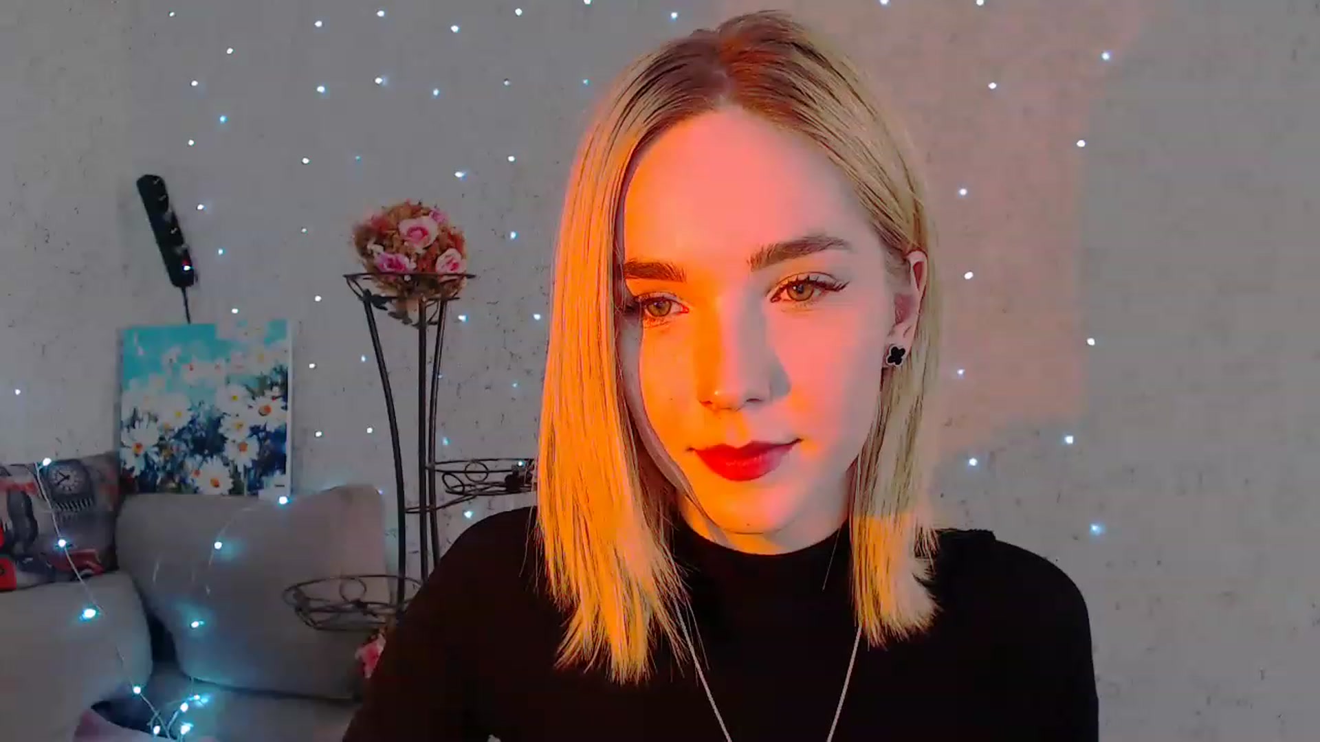 Gallery image thumbnail from EvaRockStar's myfreecams stream on, 04/10/2023, 10:29 image 4 of 20