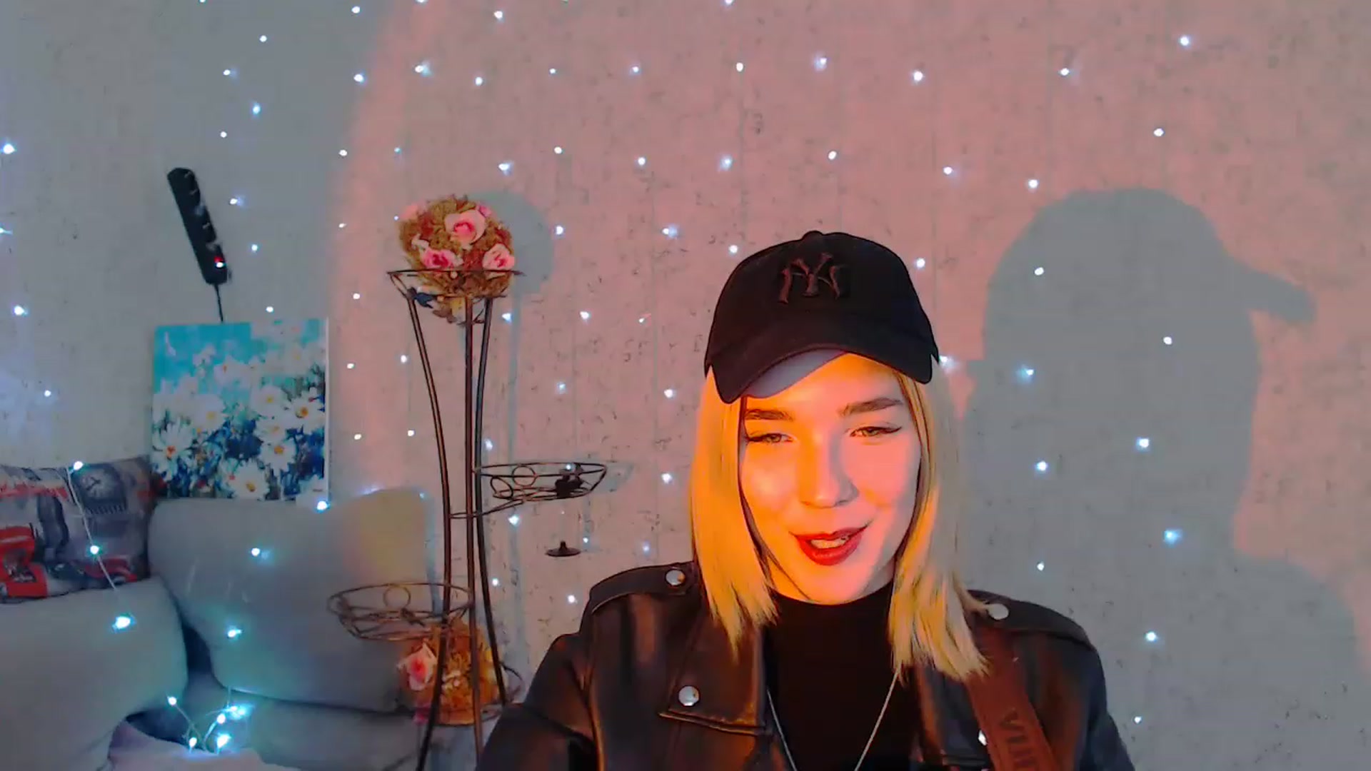 Gallery image thumbnail from EvaRockStar's myfreecams stream on, 04/10/2023, 11:59 image 2 of 20