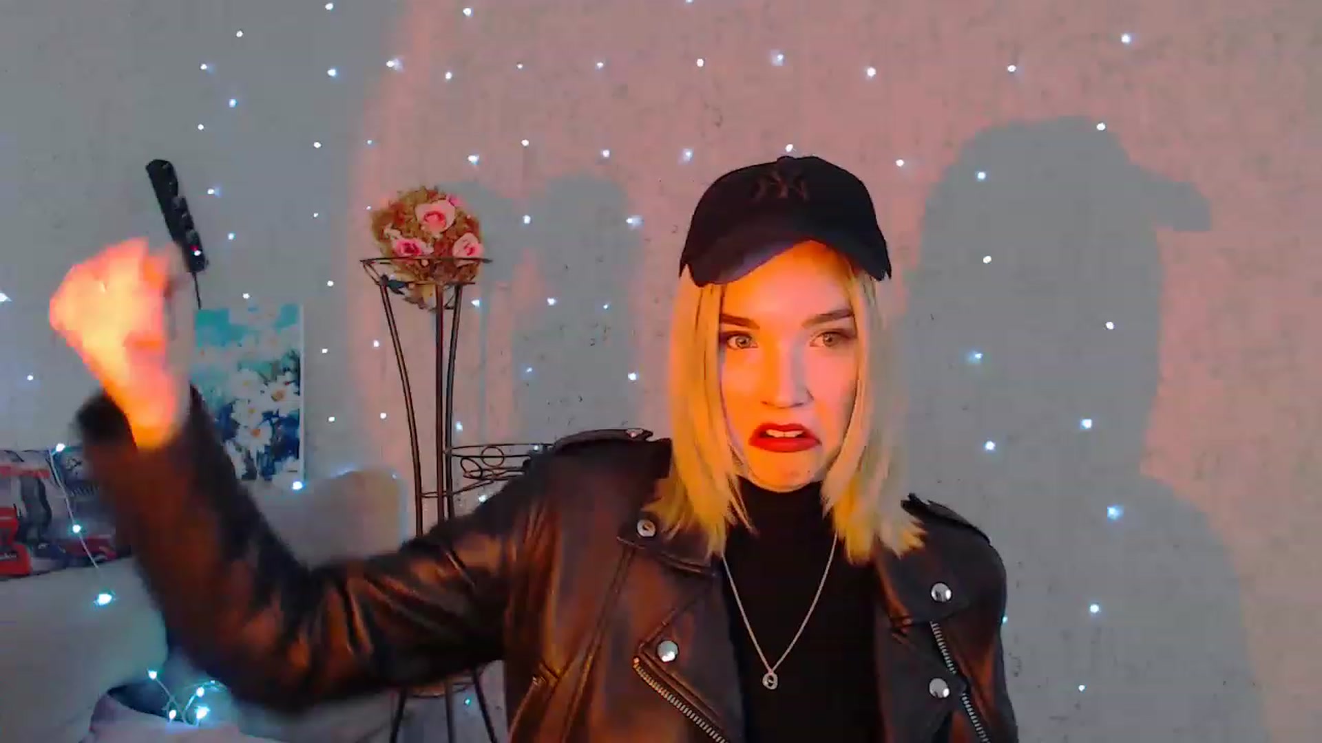 Gallery image thumbnail from EvaRockStar's myfreecams stream on, 04/10/2023, 11:59 image 17 of 20