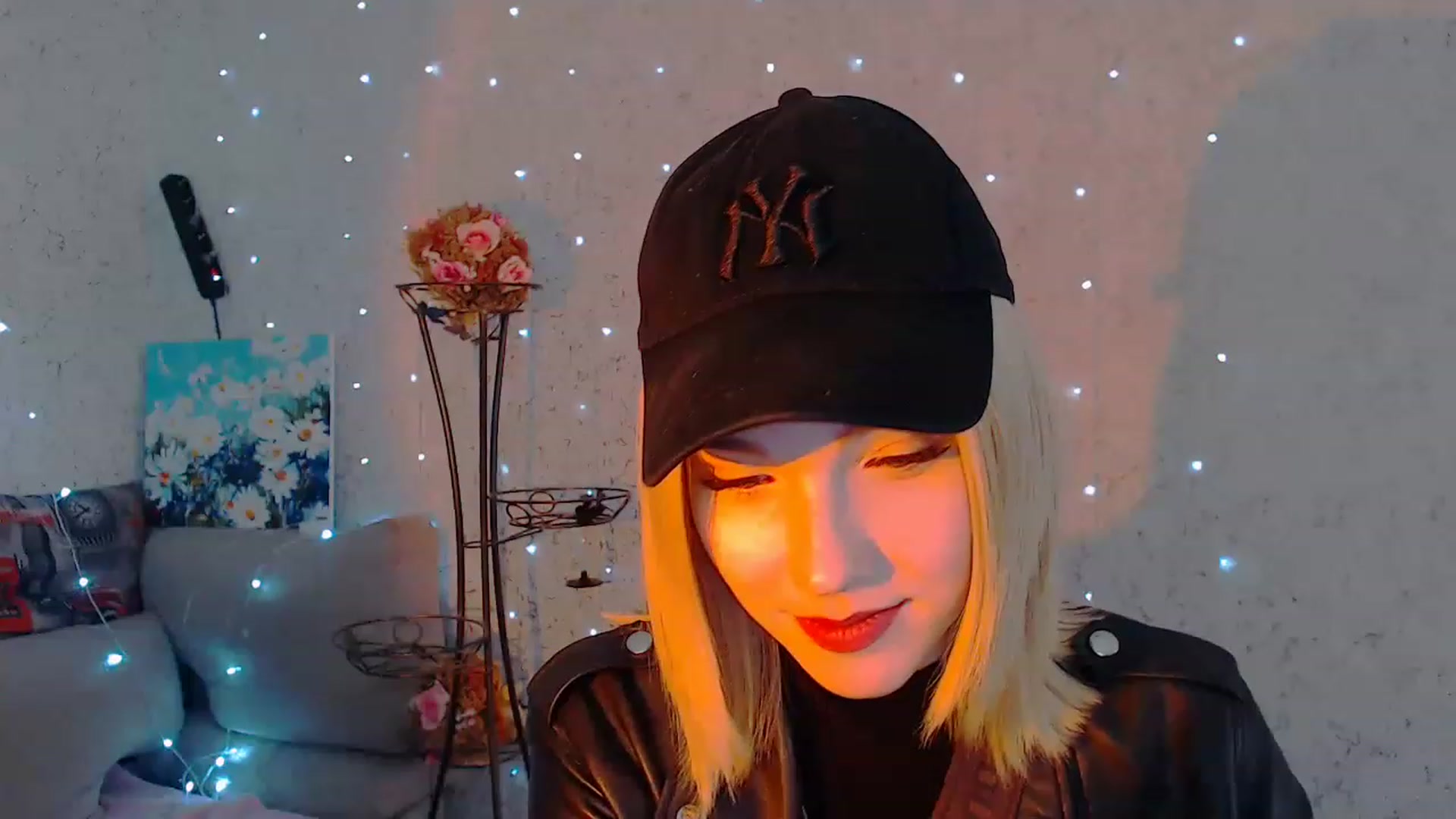 Gallery image thumbnail from EvaRockStar's myfreecams stream on, 04/10/2023, 11:59 image 7 of 20