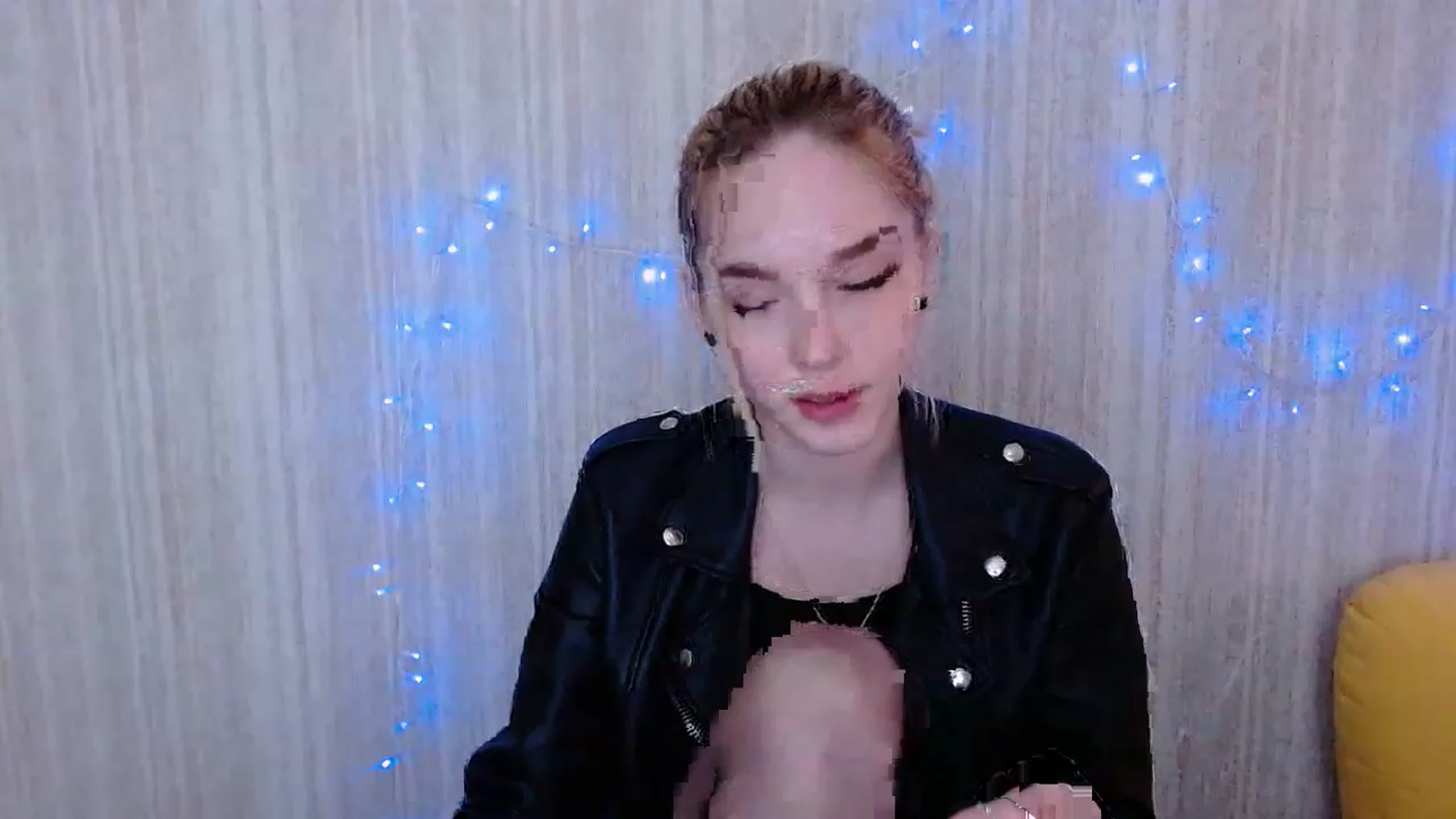 Gallery image thumbnail from EvaRockStar's myfreecams stream on, 04/12/2023, 10:20 image 20 of 20