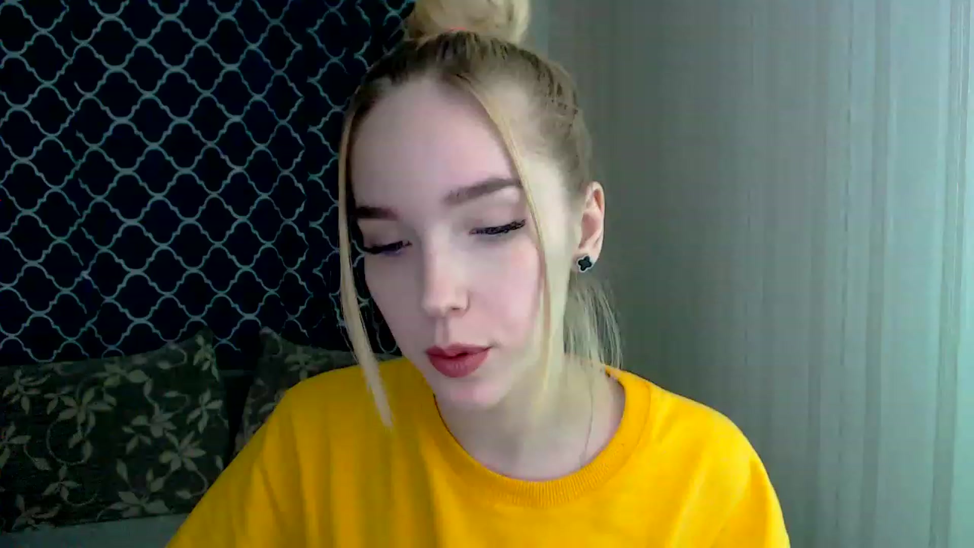 Gallery image thumbnail from EvaRockStar's myfreecams stream on, 04/13/2023, 09:05 image 13 of 20