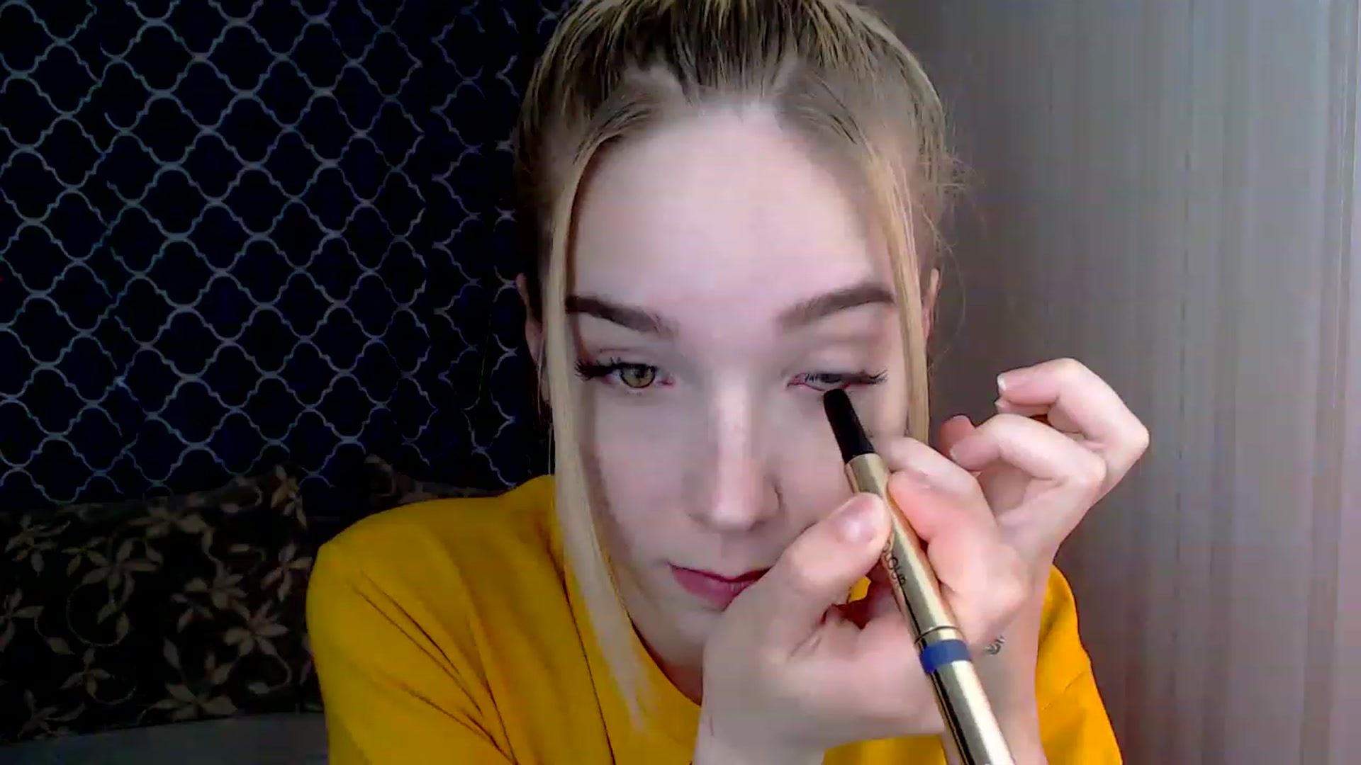 Gallery image thumbnail from EvaRockStar's myfreecams stream on, 04/13/2023, 09:05 image 6 of 20
