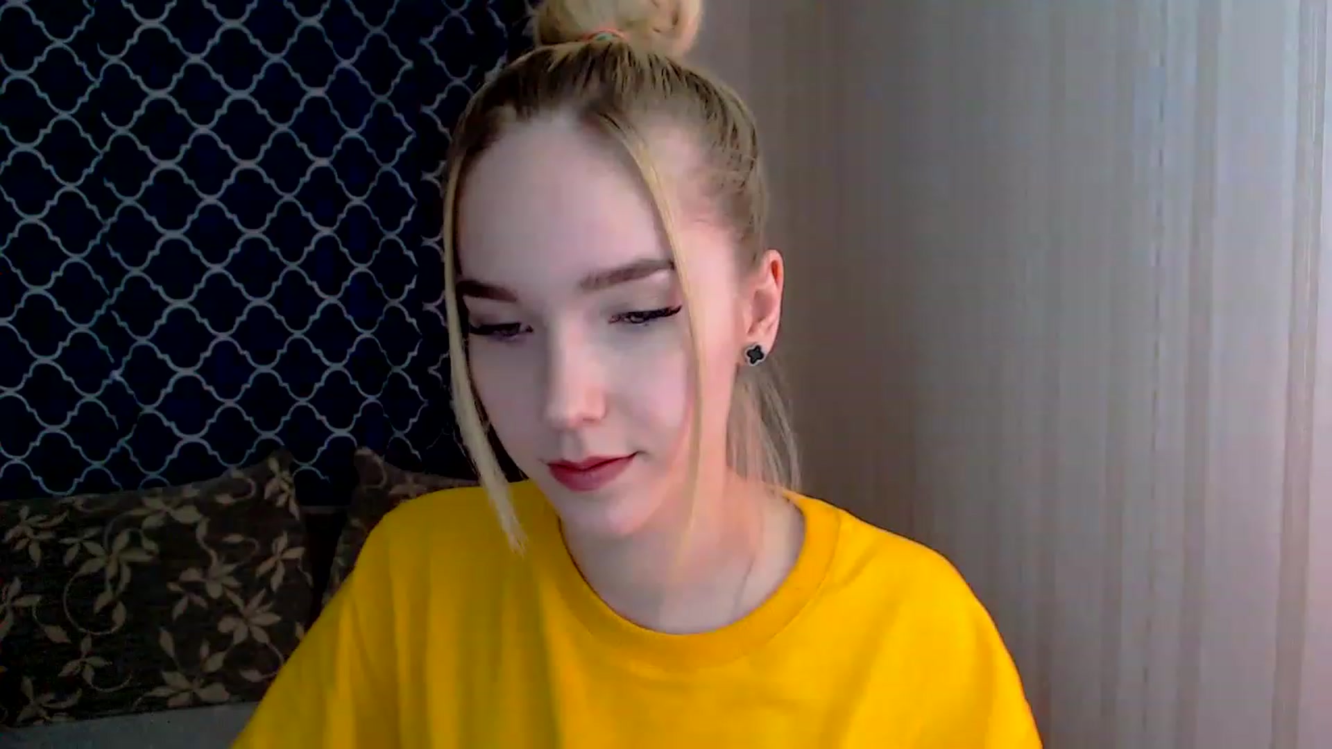 Gallery image thumbnail from EvaRockStar's myfreecams stream on, 04/13/2023, 09:05 image 14 of 20