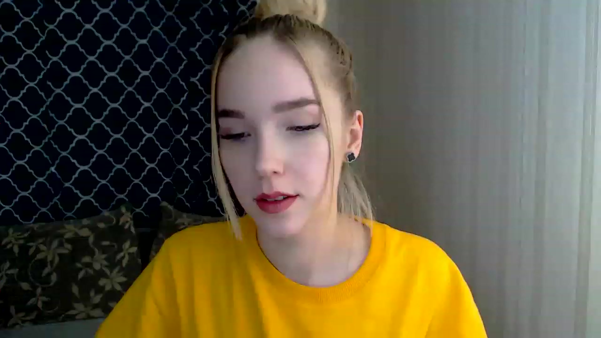 Gallery image thumbnail from EvaRockStar's myfreecams stream on, 04/13/2023, 09:05 image 10 of 20
