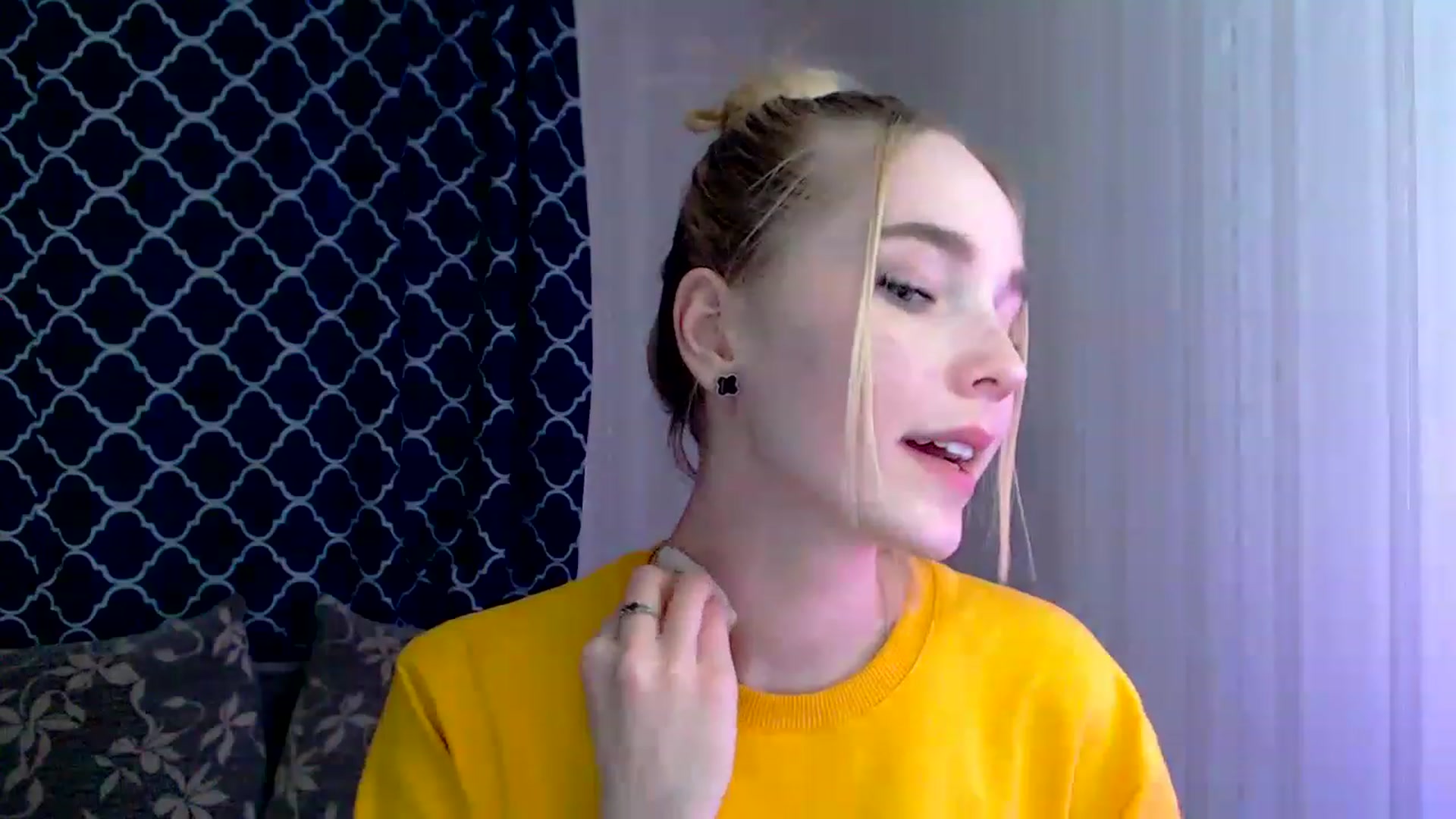 Gallery image thumbnail from EvaRockStar's myfreecams stream on, 04/13/2023, 11:34 image 10 of 20