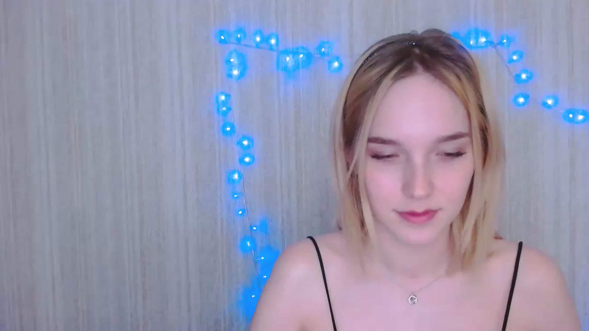 Gallery image thumbnail from EvaRockStar's myfreecams stream on, 04/20/2023, 16:34 image 11 of 20