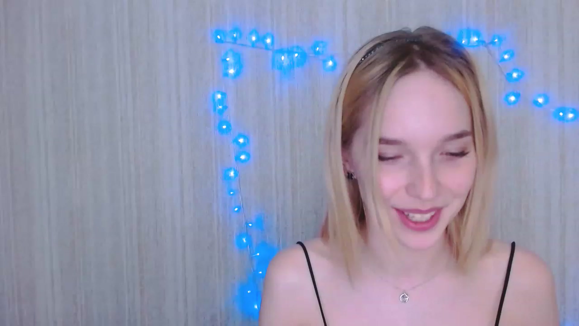 Gallery image thumbnail from EvaRockStar's myfreecams stream on, 04/20/2023, 16:34 image 14 of 20