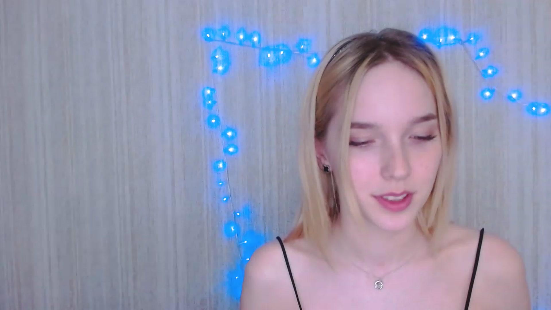 Gallery image thumbnail from EvaRockStar's myfreecams stream on, 04/20/2023, 16:34 image 10 of 20