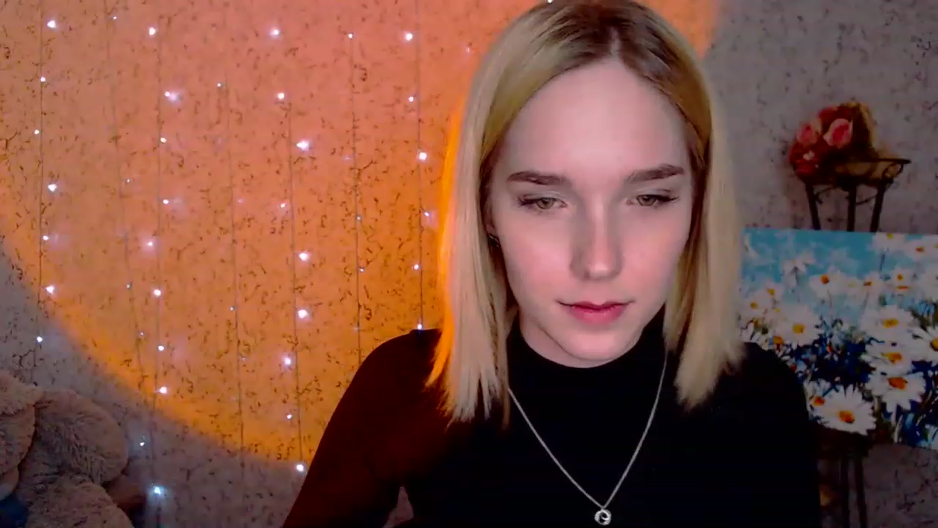Gallery image thumbnail from EvaRockStar's myfreecams stream on, 04/21/2023, 17:24 image 6 of 20