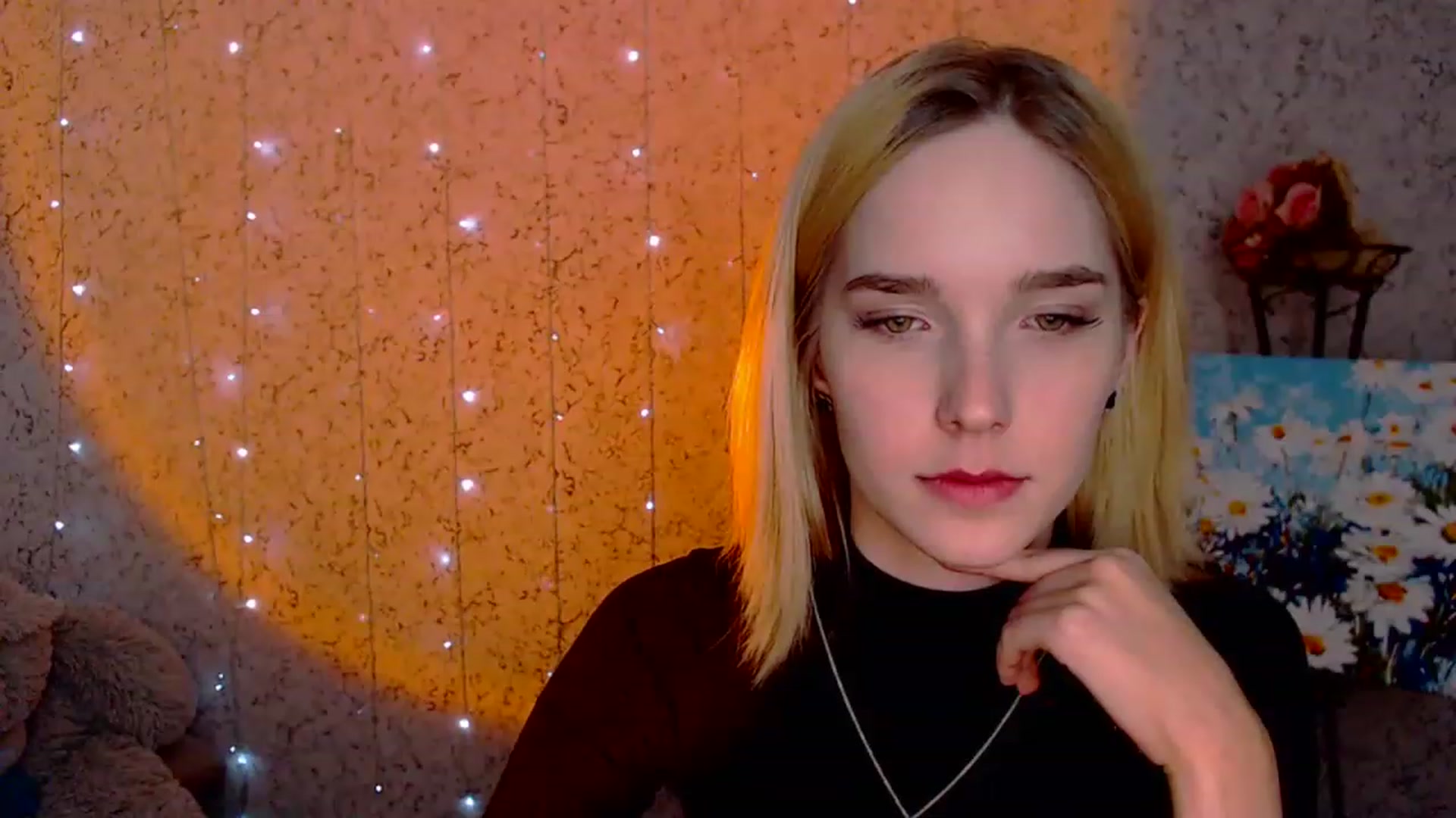 Gallery image thumbnail from EvaRockStar's myfreecams stream on, 04/21/2023, 17:24 image 3 of 20