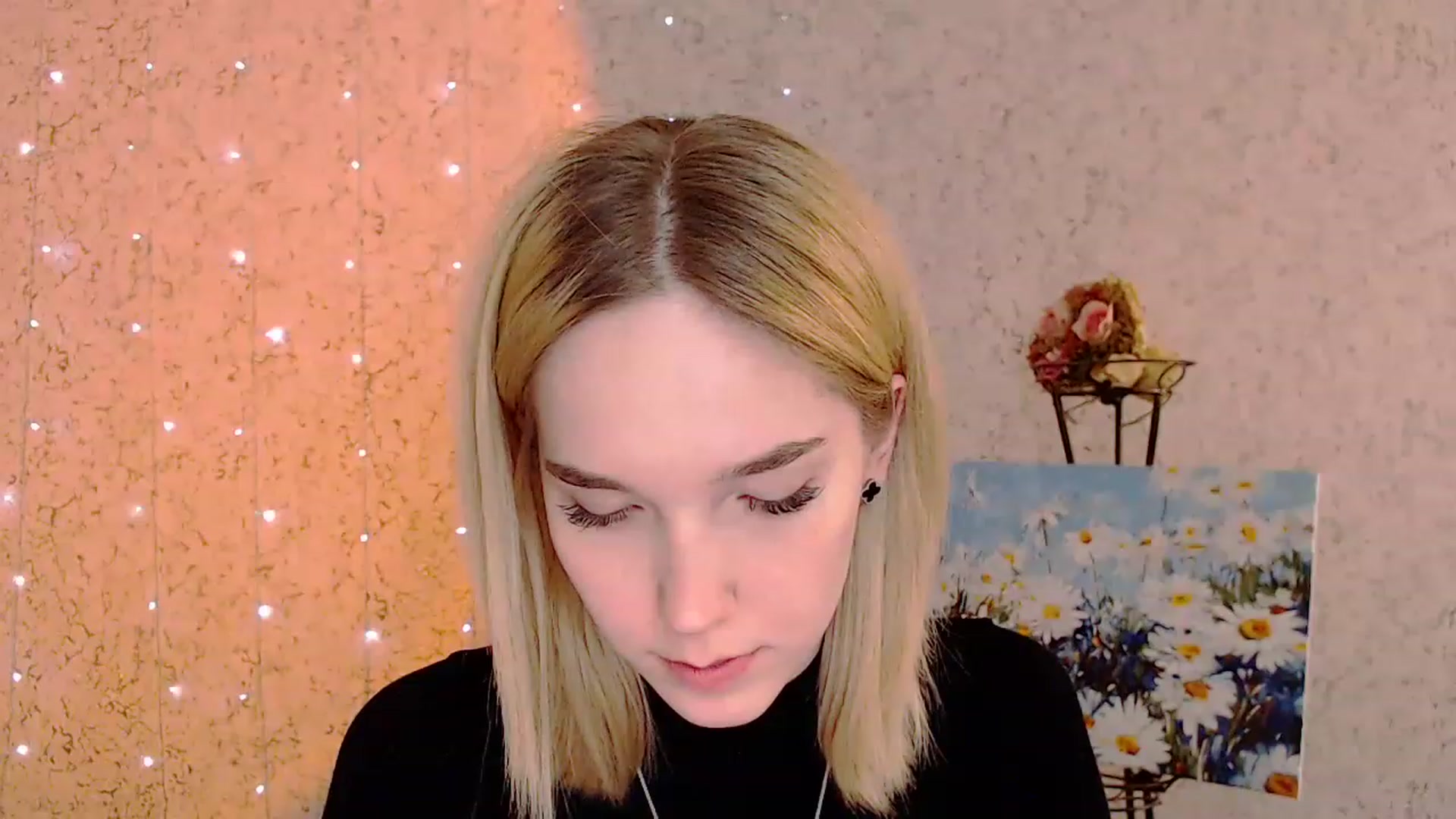 Gallery image thumbnail from EvaRockStar's myfreecams stream on, 04/22/2023, 10:50 image 16 of 20