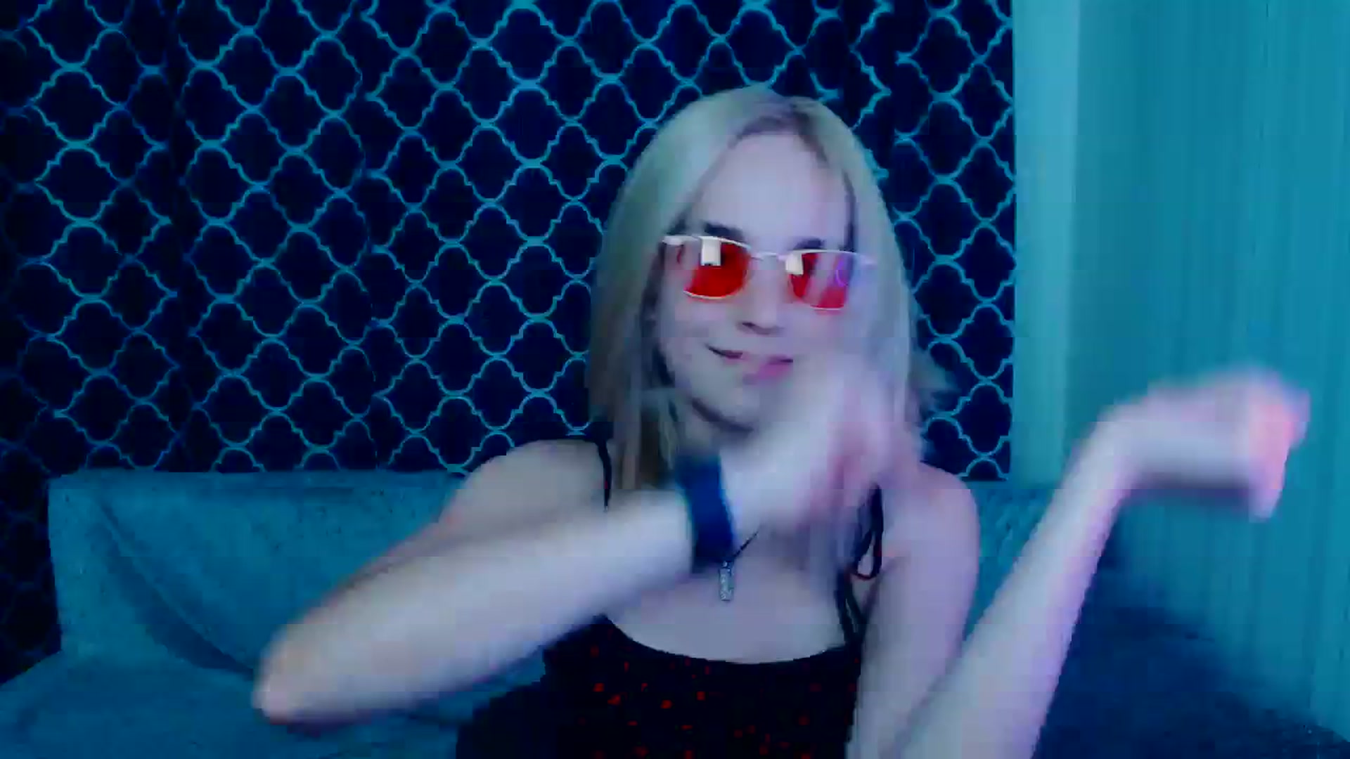 Gallery image thumbnail from EvaRockStar's myfreecams stream on, 07/23/2023, 16:10 image 4 of 20