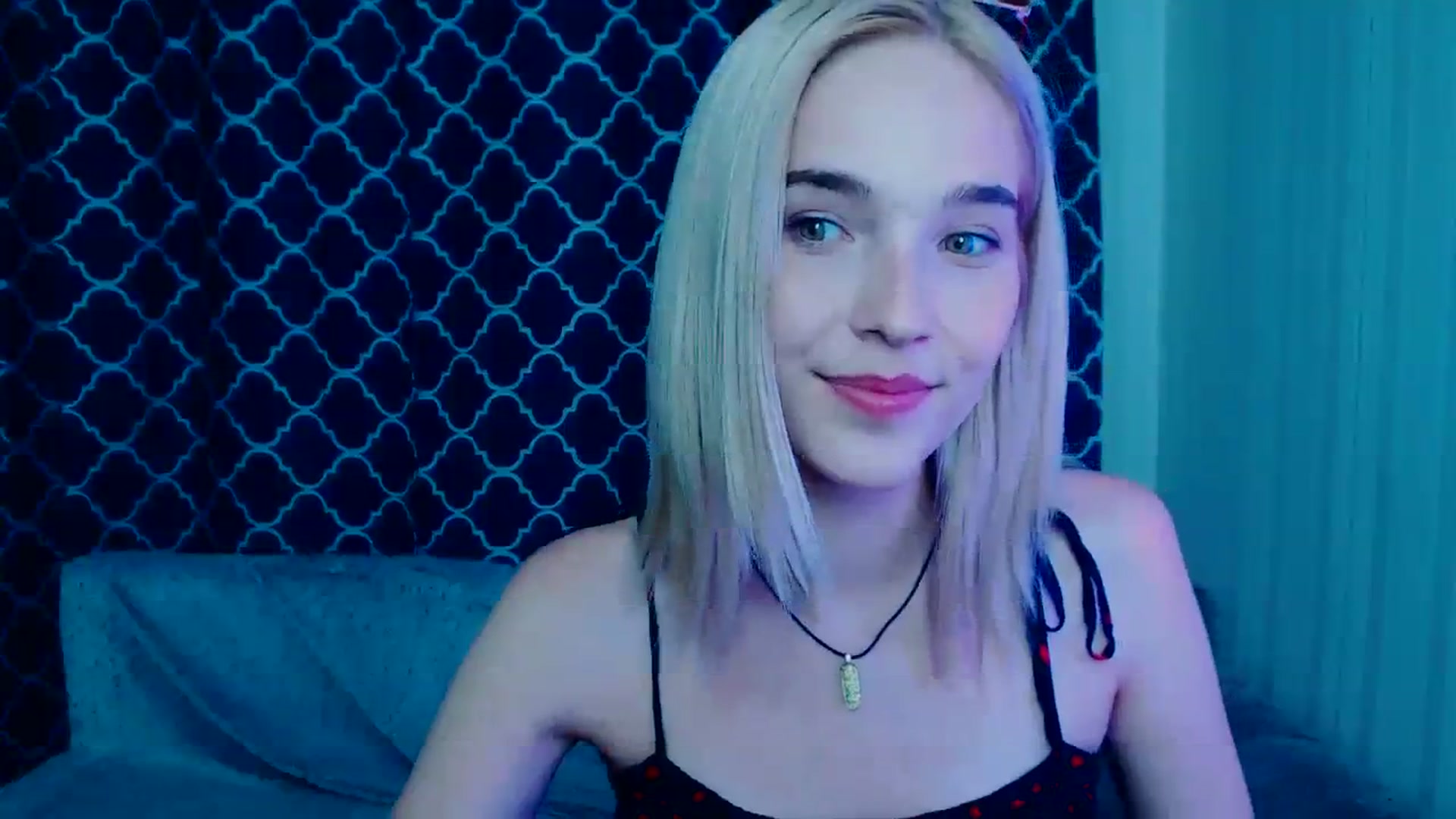 Gallery image thumbnail from EvaRockStar's myfreecams stream on, 07/23/2023, 16:10 image 9 of 20