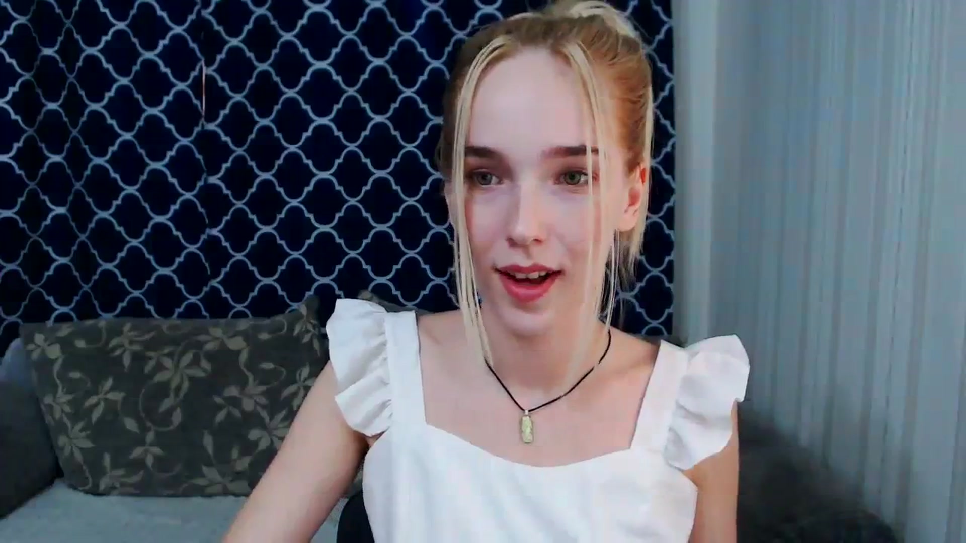 Gallery image thumbnail from EvaRockStar's myfreecams stream on, 07/29/2023, 11:03 image 15 of 20