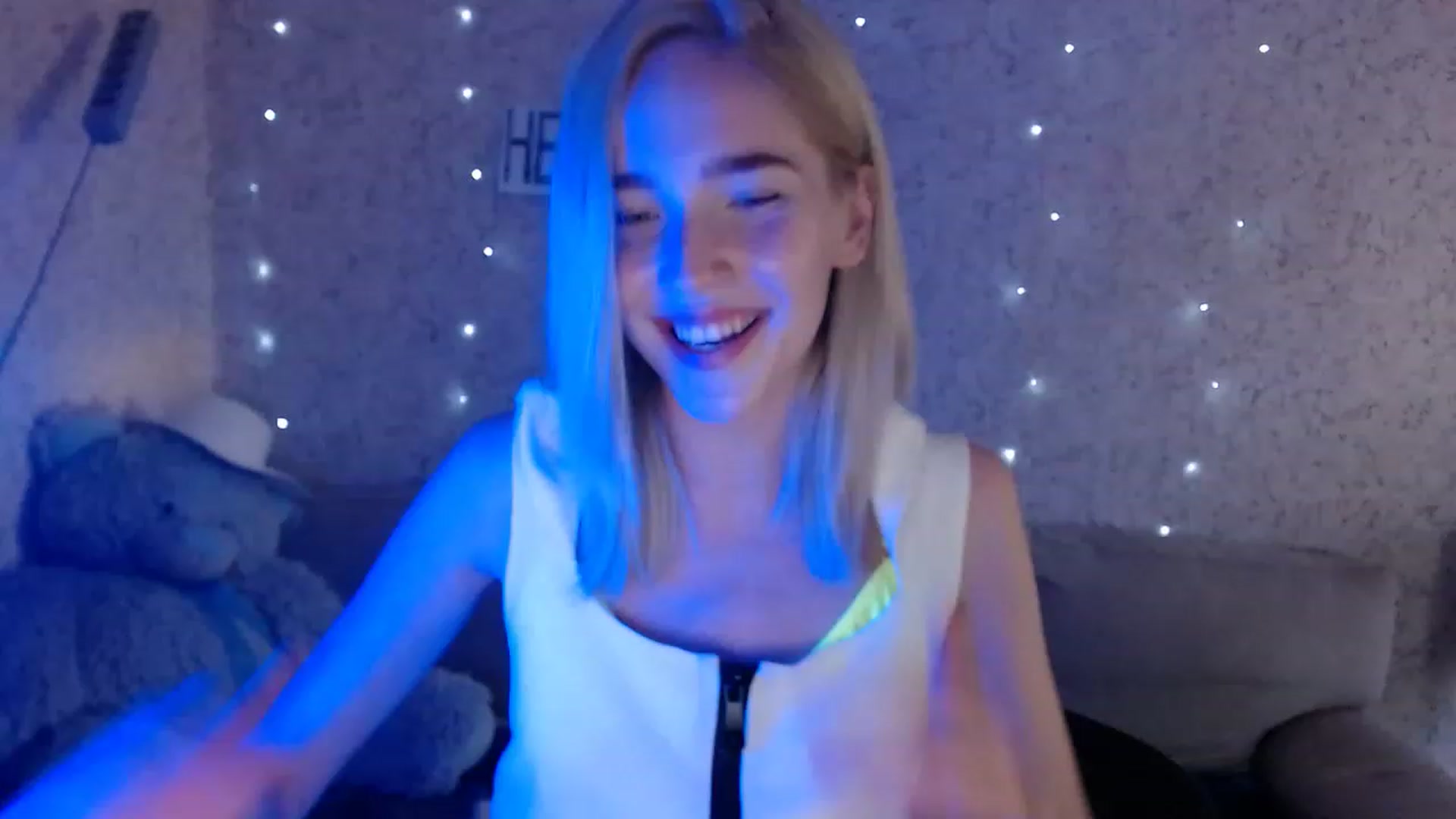Gallery image thumbnail from EvaRockStar's myfreecams stream on, 07/31/2023, 14:17 image 1 of 20