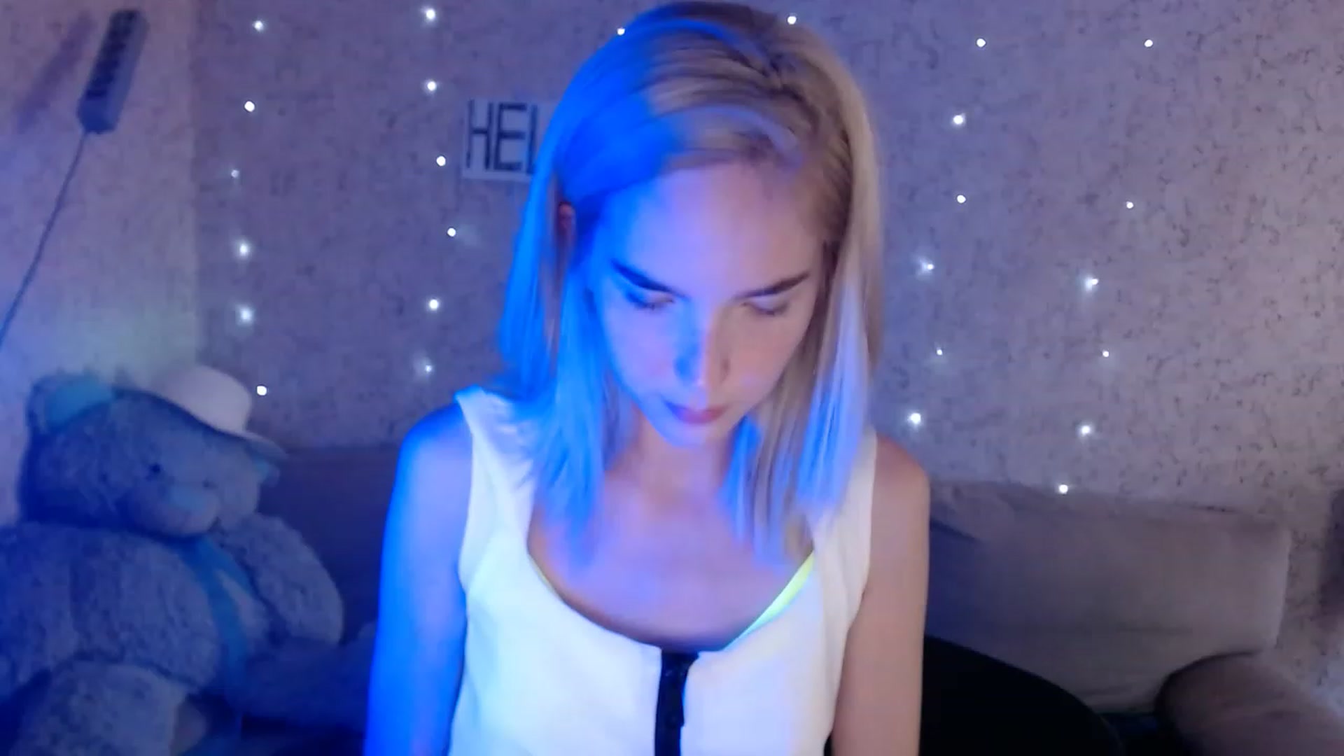 Gallery image thumbnail from EvaRockStar's myfreecams stream on, 07/31/2023, 14:17 image 9 of 20