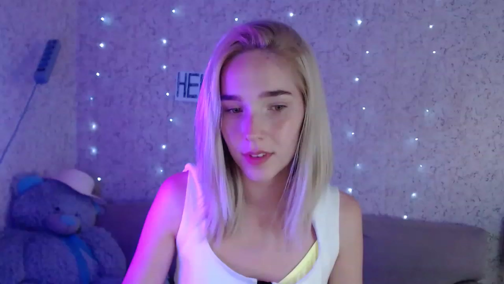 Gallery image thumbnail from EvaRockStar's myfreecams stream on, 07/31/2023, 16:48 image 4 of 20
