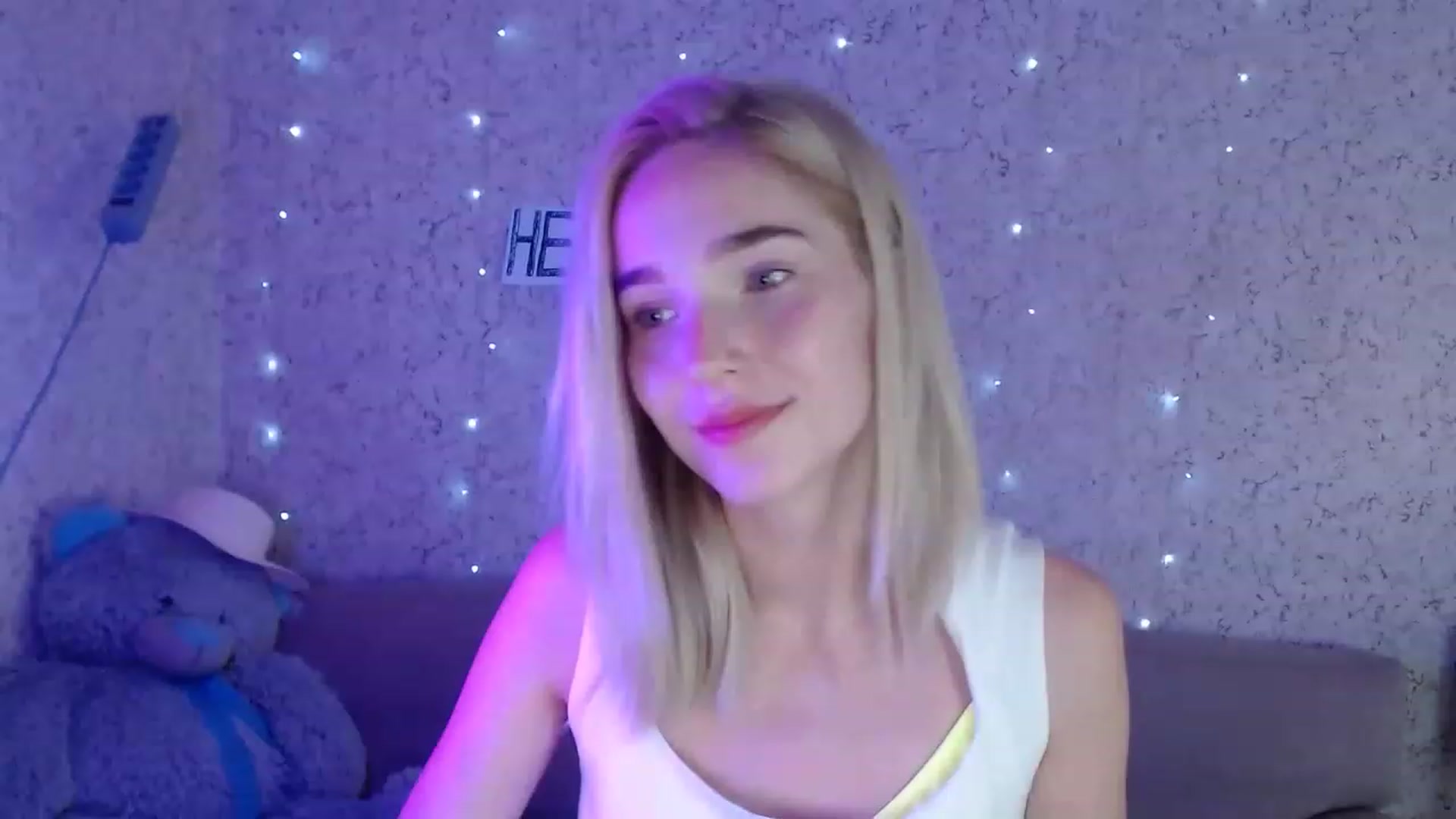 Gallery image thumbnail from EvaRockStar's myfreecams stream on, 07/31/2023, 16:48 image 6 of 20