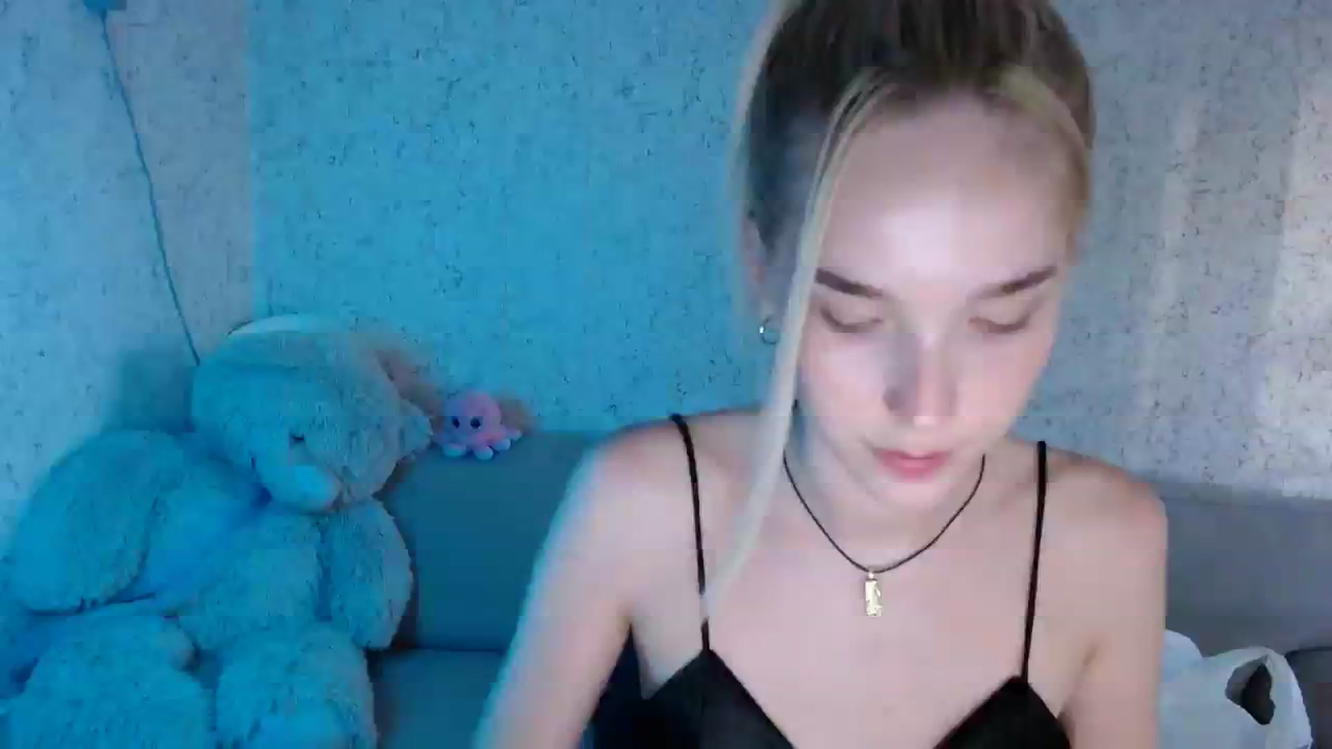 Gallery image thumbnail from EvaRockStar's myfreecams stream on, 08/03/2023, 16:05 image 20 of 20