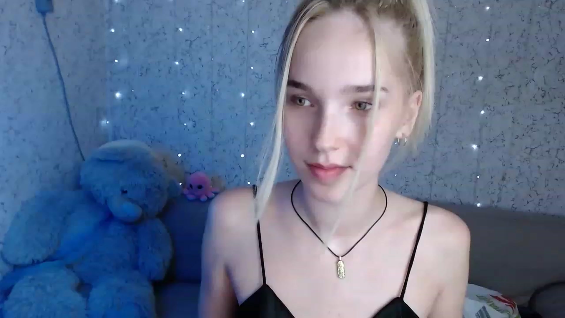 Gallery image thumbnail from EvaRockStar's myfreecams stream on, 08/03/2023, 17:41 image 11 of 20