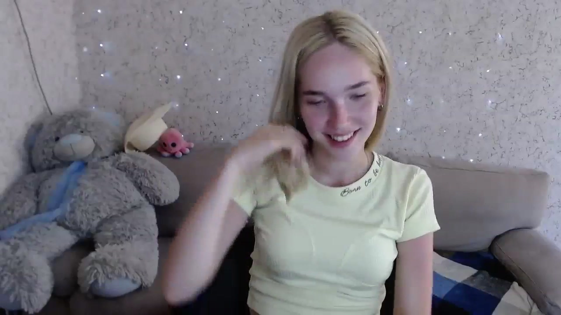 Gallery image thumbnail from EvaRockStar's myfreecams stream on, 08/05/2023, 09:28 image 11 of 20