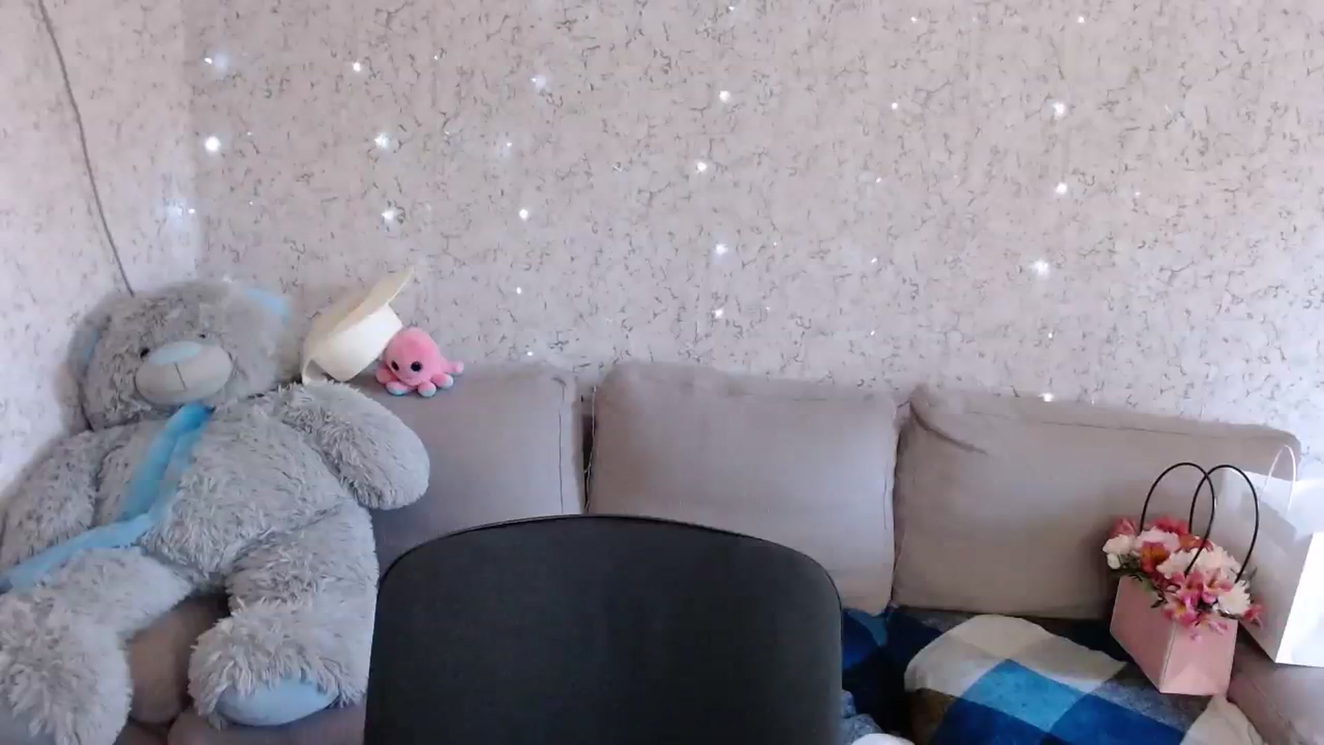 Gallery image thumbnail from EvaRockStar's myfreecams stream on, 08/05/2023, 10:23 image 13 of 20