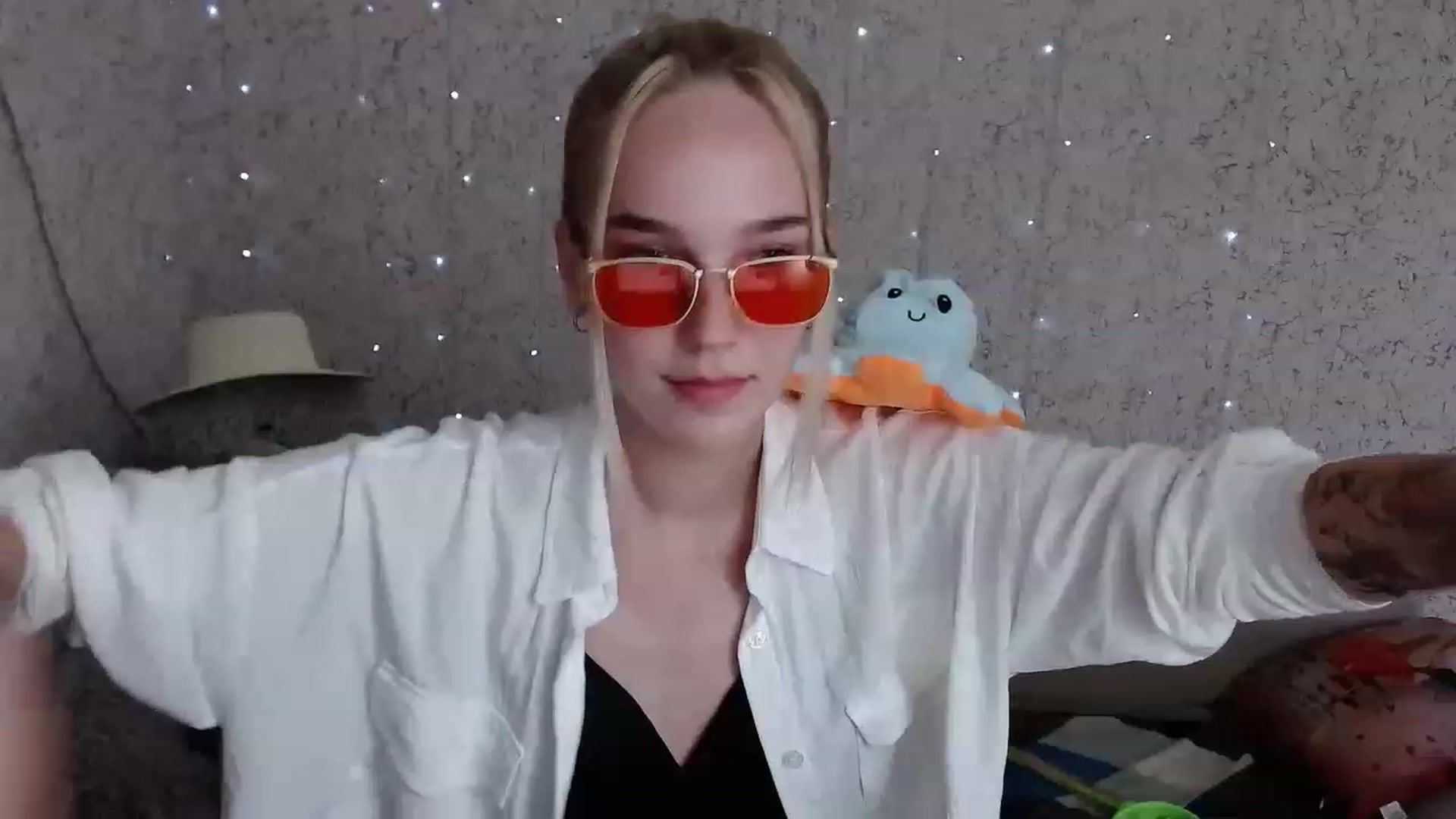 Gallery image thumbnail from EvaRockStar's myfreecams stream on, 08/10/2023, 13:59 image 2 of 20
