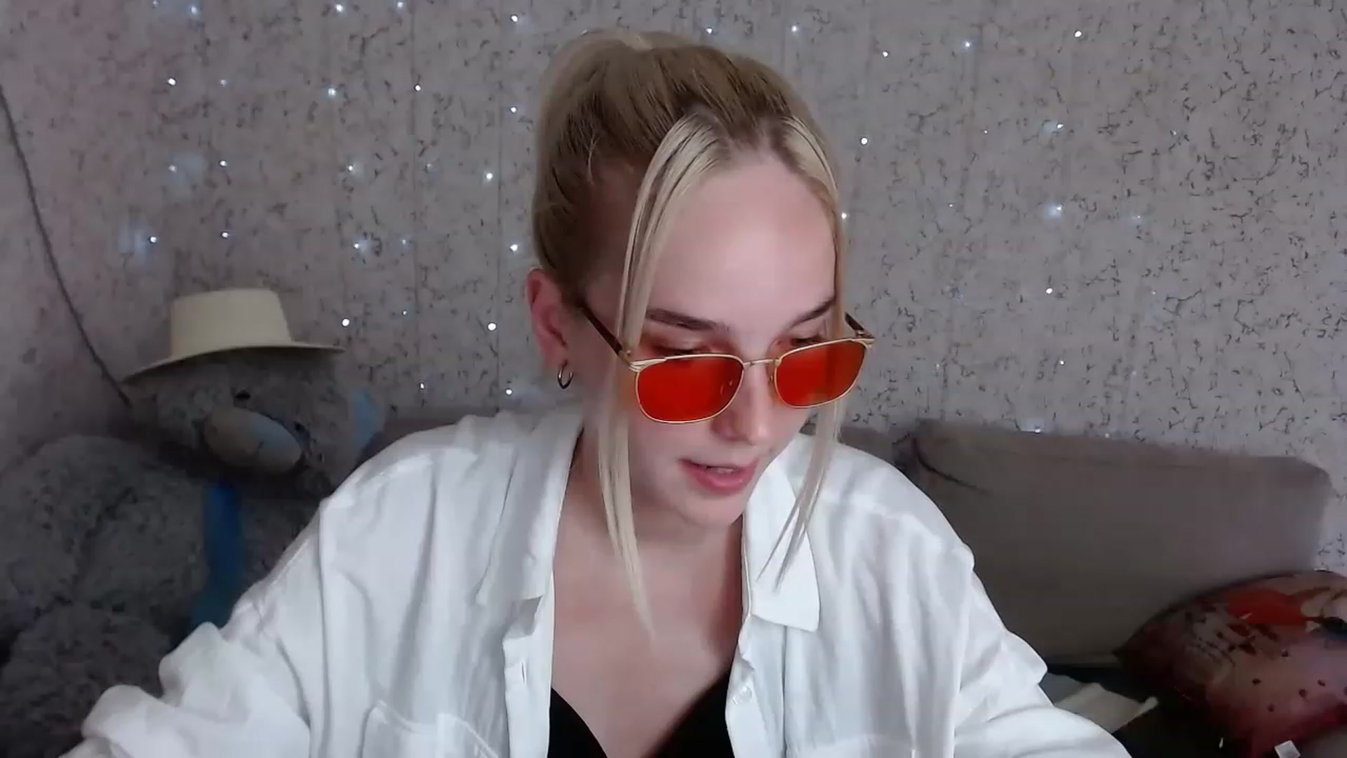Gallery image thumbnail from EvaRockStar's myfreecams stream on, 08/10/2023, 13:59 image 7 of 20