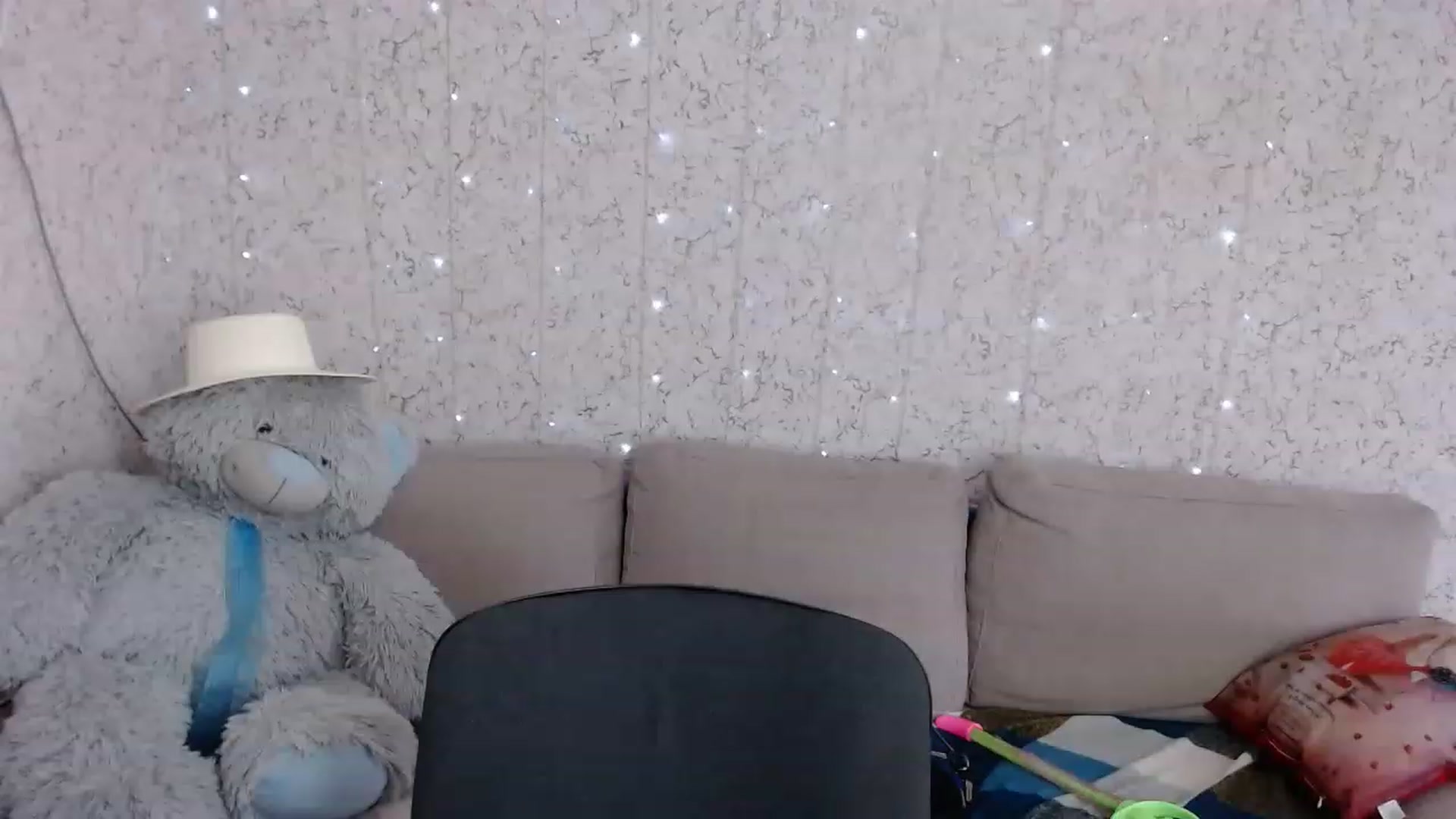 Gallery image thumbnail from EvaRockStar's myfreecams stream on, 08/10/2023, 13:59 image 8 of 20