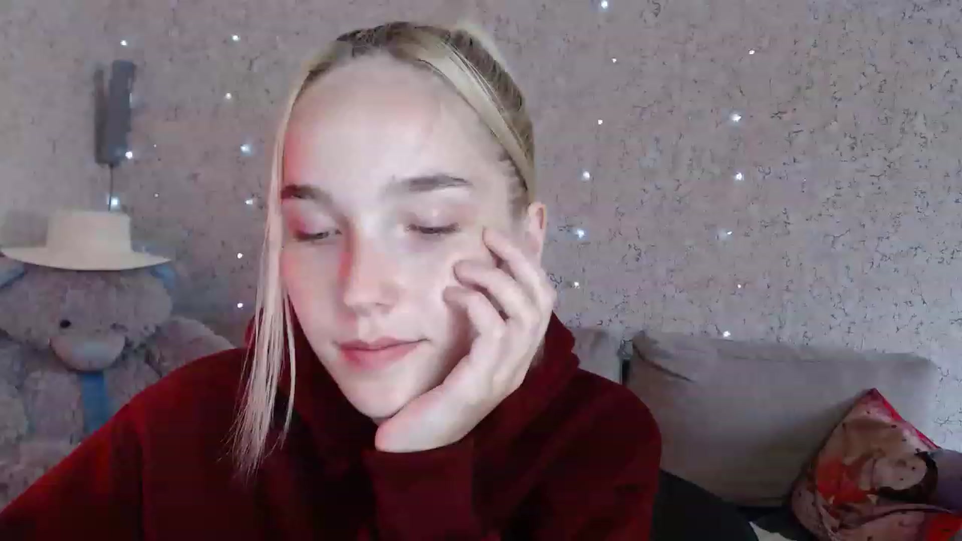 Gallery image thumbnail from EvaRockStar's myfreecams stream on, 08/11/2023, 13:05 image 7 of 20