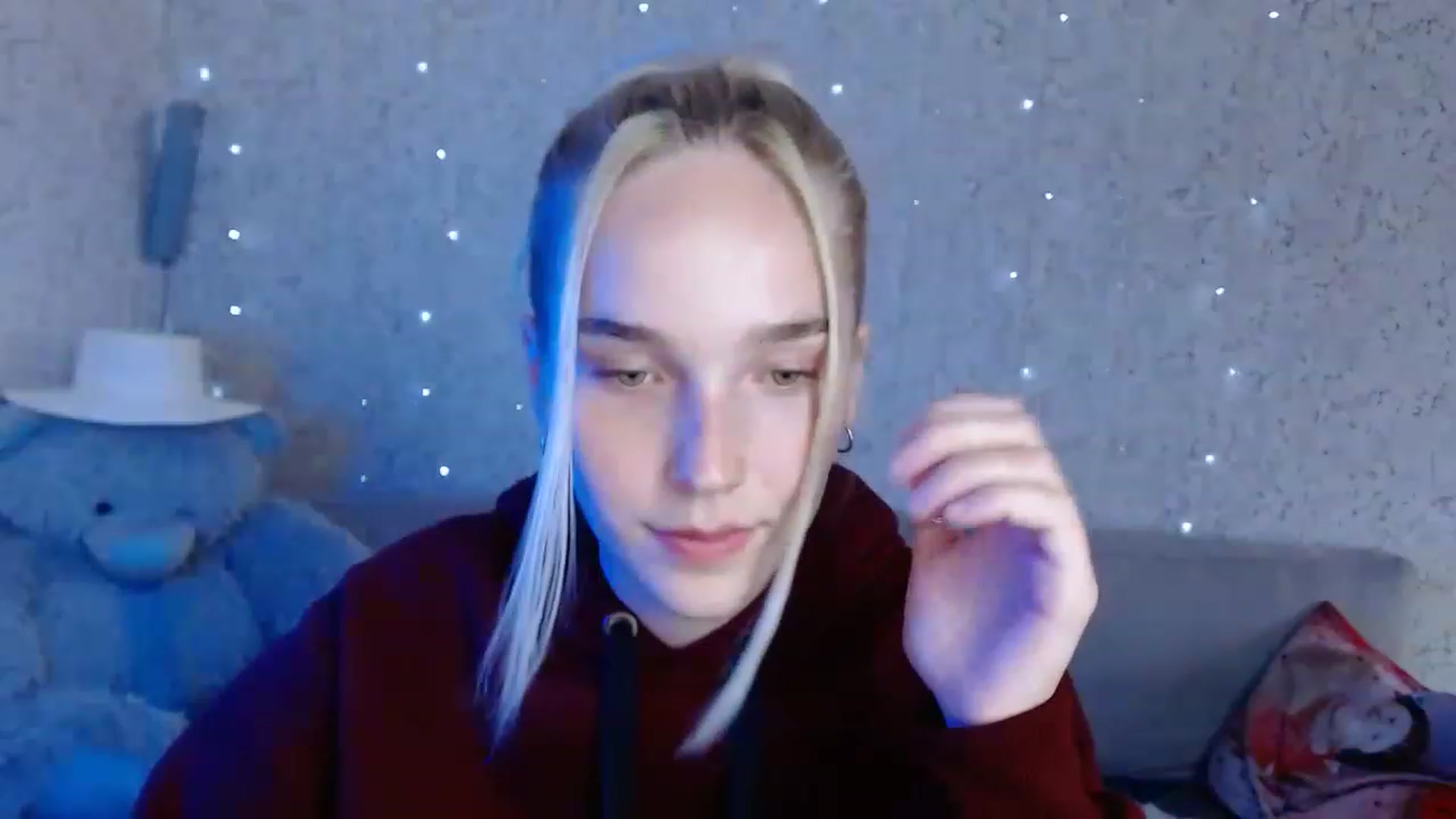 Gallery image thumbnail from EvaRockStar's myfreecams stream on, 08/11/2023, 13:40 image 16 of 20
