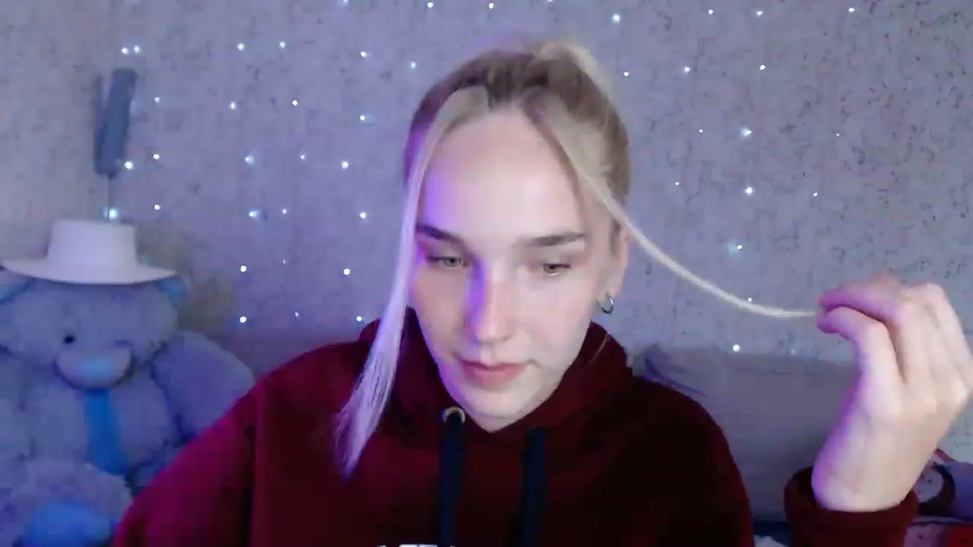 Gallery image thumbnail from EvaRockStar's myfreecams stream on, 08/11/2023, 13:40 image 17 of 20