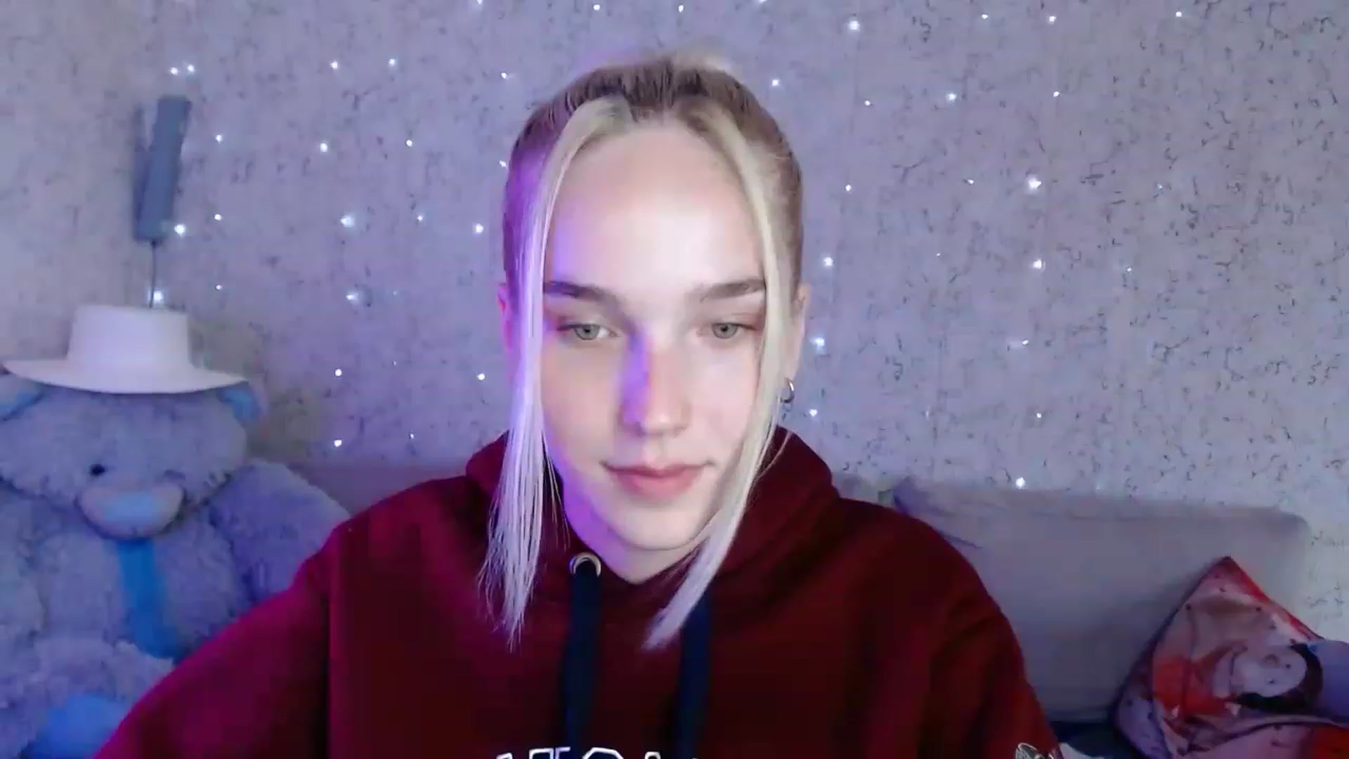 Gallery image thumbnail from EvaRockStar's myfreecams stream on, 08/11/2023, 13:40 image 10 of 20
