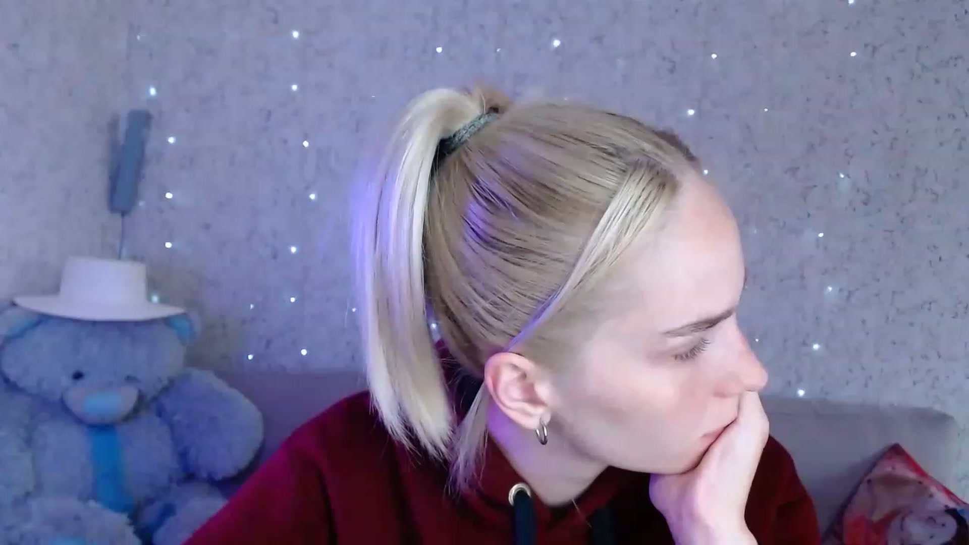 Gallery image thumbnail from EvaRockStar's myfreecams stream on, 08/11/2023, 13:40 image 2 of 20