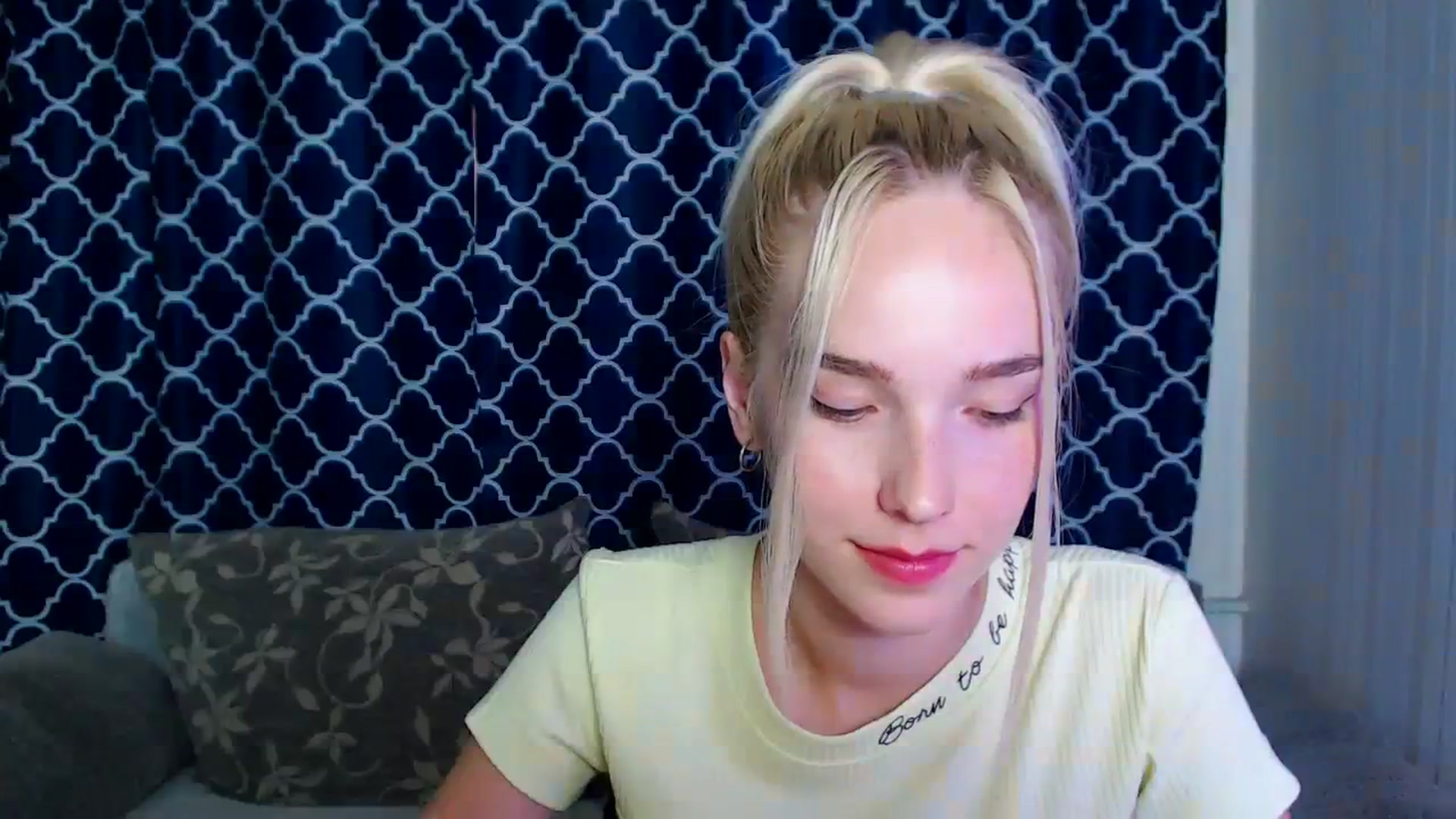 Gallery image thumbnail from EvaRockStar's myfreecams stream on, 08/12/2023, 14:13 image 12 of 20