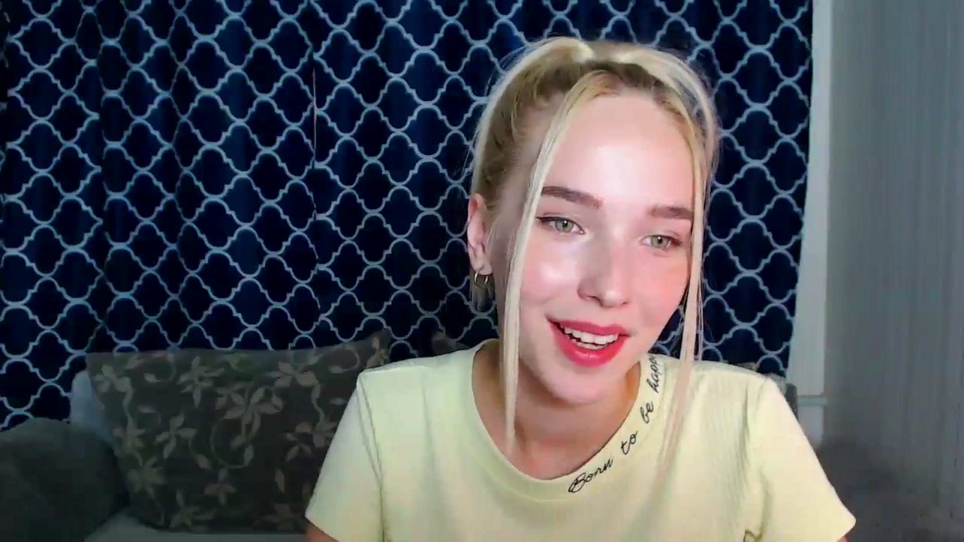 Gallery image thumbnail from EvaRockStar's myfreecams stream on, 08/12/2023, 14:13 image 13 of 20