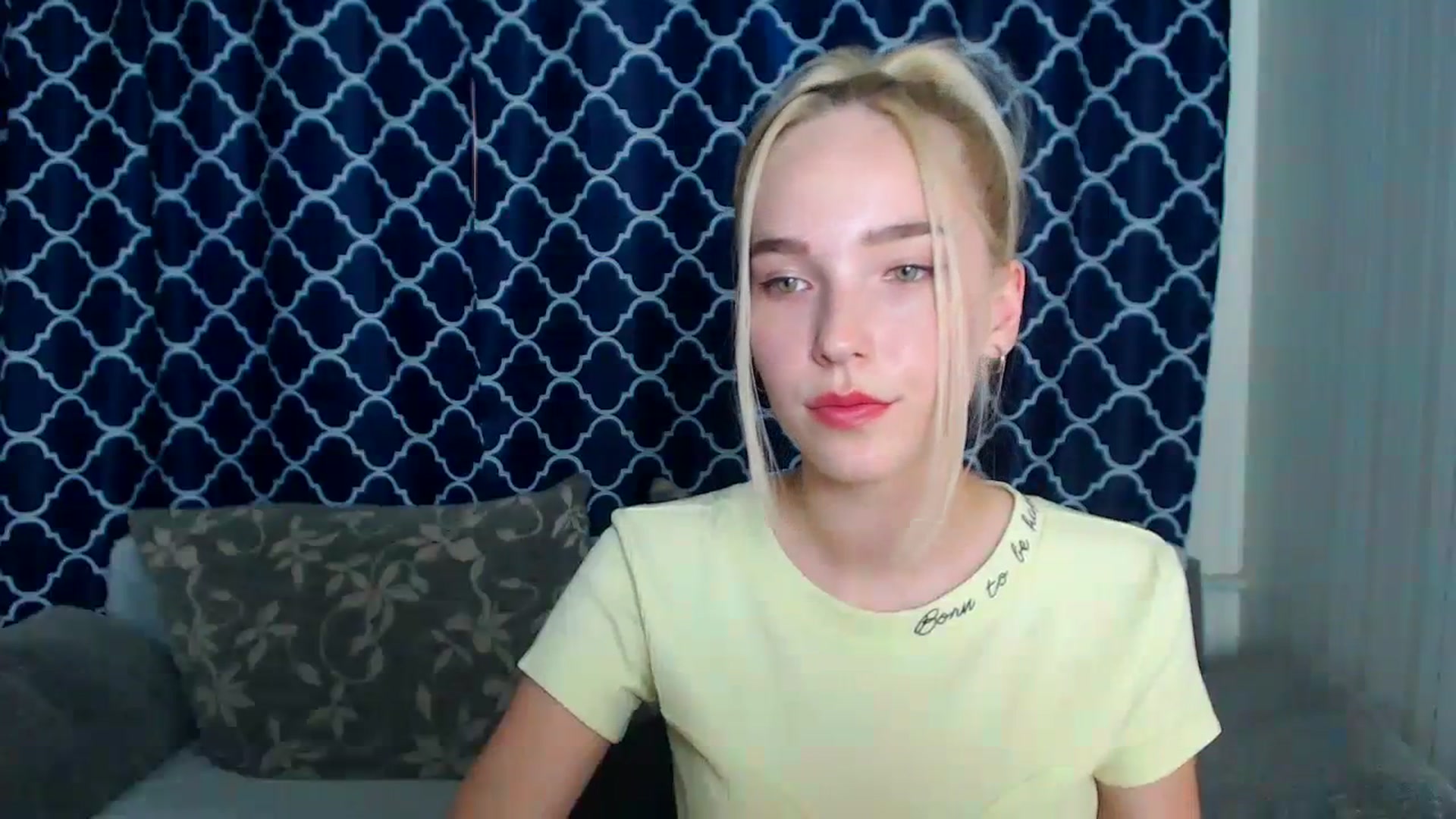 Gallery image thumbnail from EvaRockStar's myfreecams stream on, 08/12/2023, 14:13 image 4 of 20