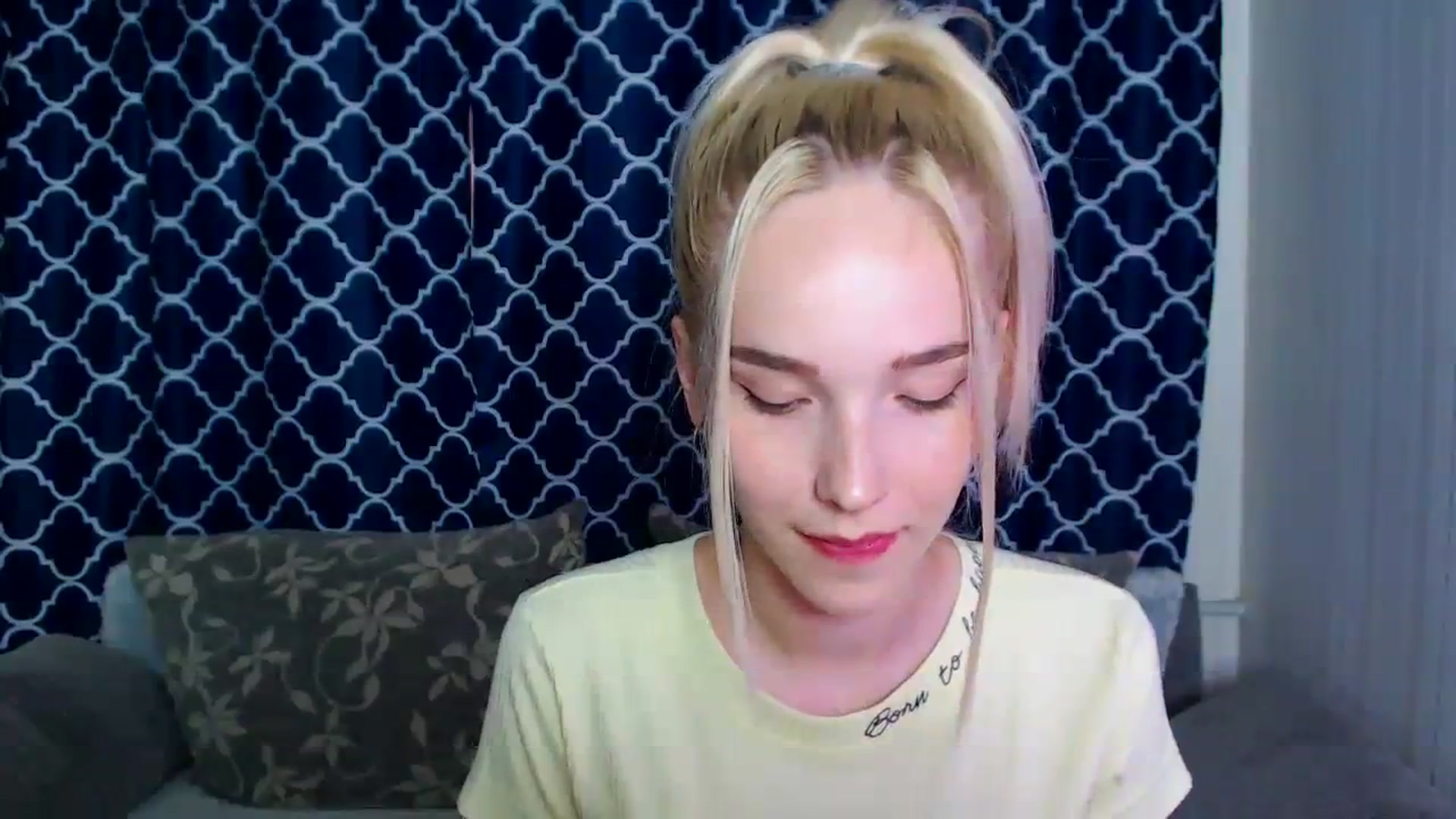 Gallery image thumbnail from EvaRockStar's myfreecams stream on, 08/12/2023, 14:13 image 17 of 20