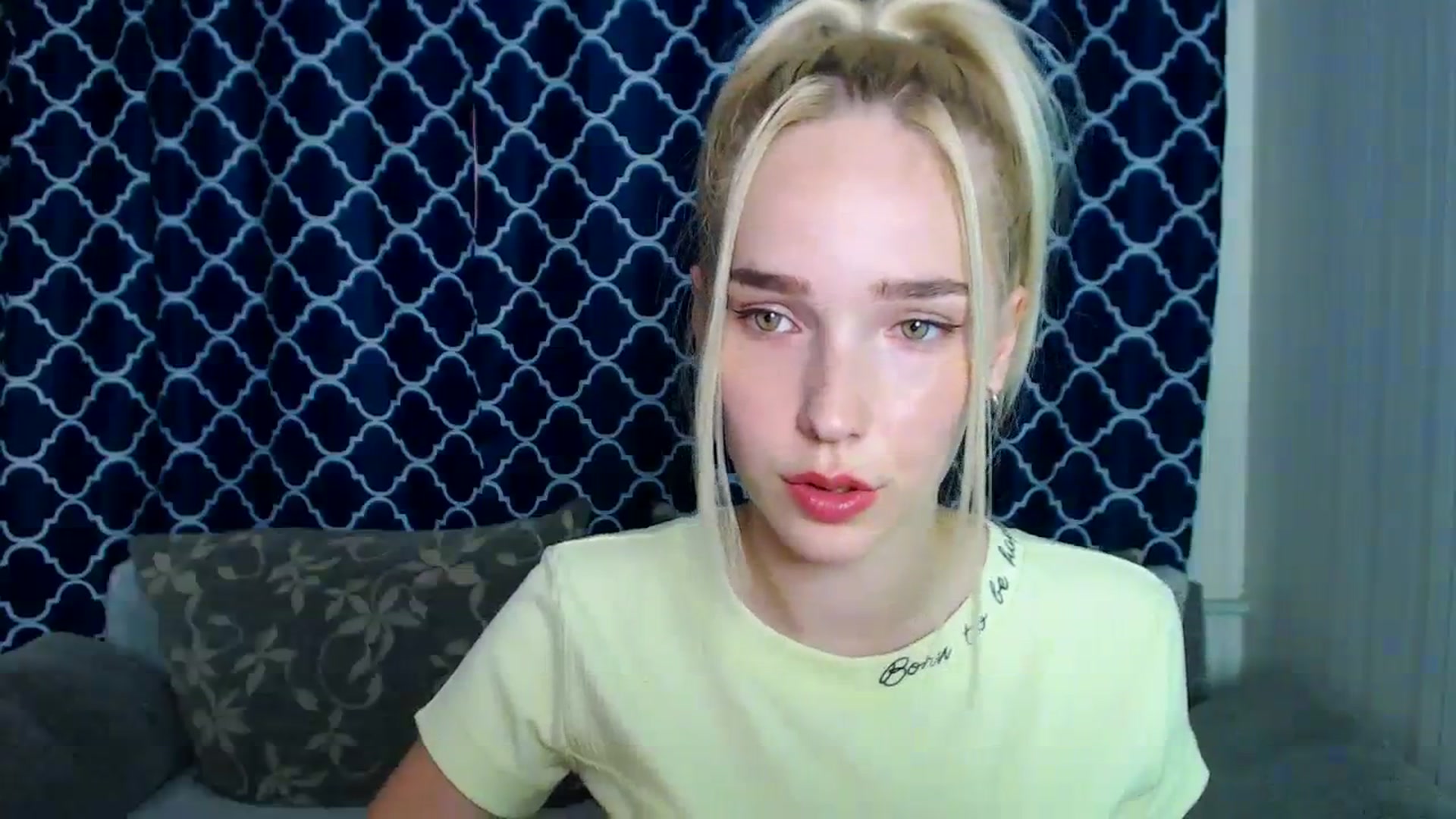 Gallery image thumbnail from EvaRockStar's myfreecams stream on, 08/12/2023, 14:13 image 9 of 20
