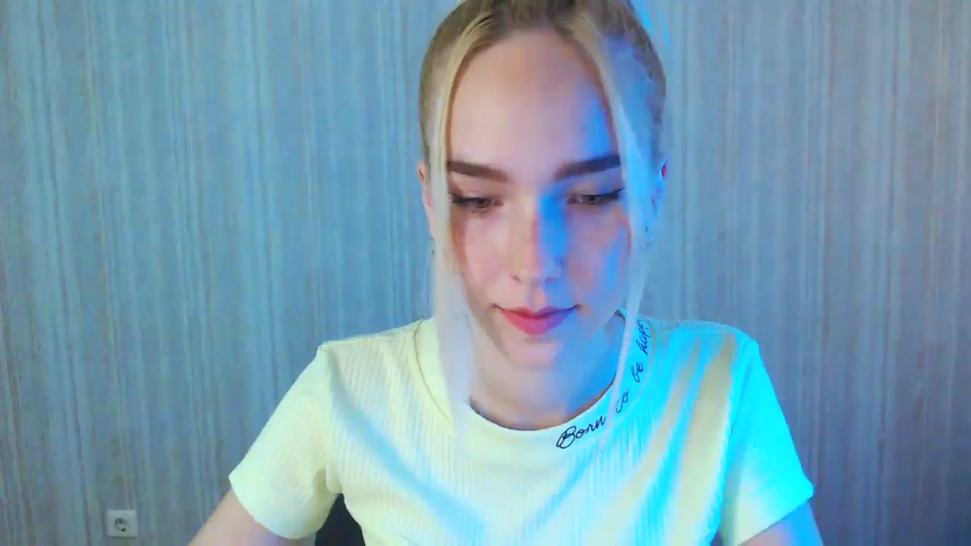 Gallery image thumbnail from EvaRockStar's myfreecams stream on, 08/13/2023, 09:37 image 2 of 20