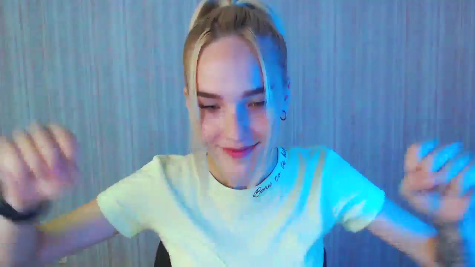 Gallery image thumbnail from EvaRockStar's myfreecams stream on, 08/13/2023, 09:37 image 4 of 20