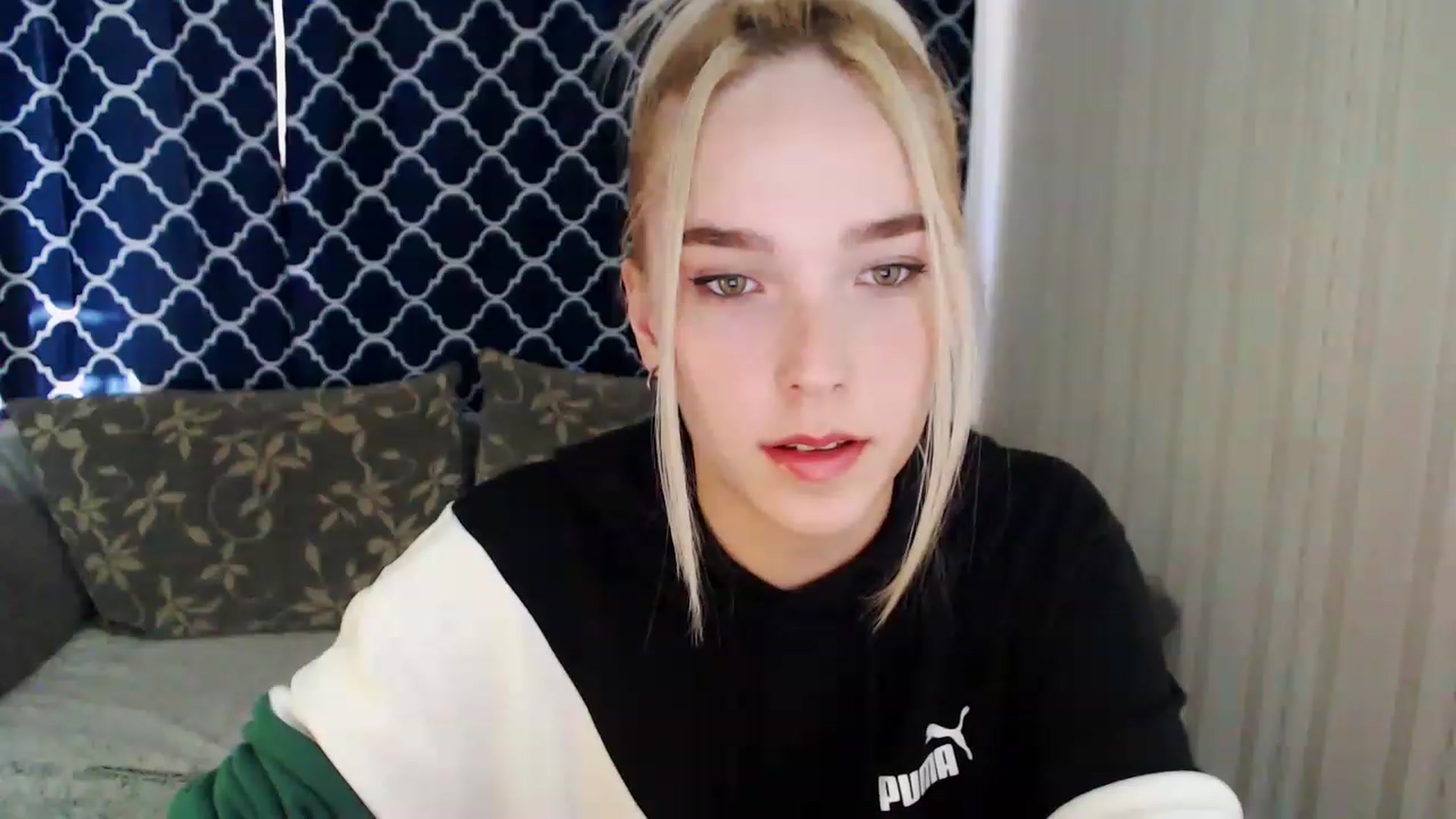 Gallery image thumbnail from EvaRockStar's myfreecams stream on, 08/14/2023, 08:35 image 2 of 20