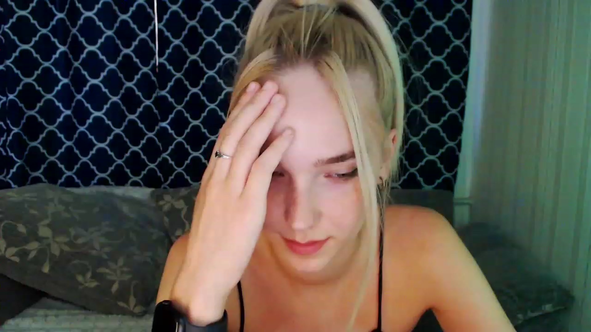 Gallery image thumbnail from EvaRockStar's myfreecams stream on, 08/14/2023, 11:39 image 11 of 20