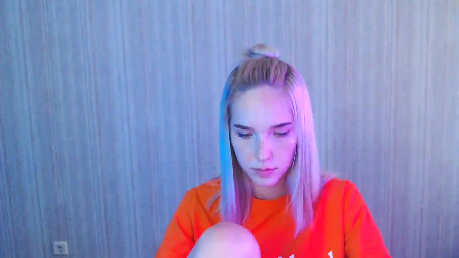 Gallery image thumbnail from EvaRockStar's myfreecams stream on, 08/17/2023, 13:51 image 13 of 20