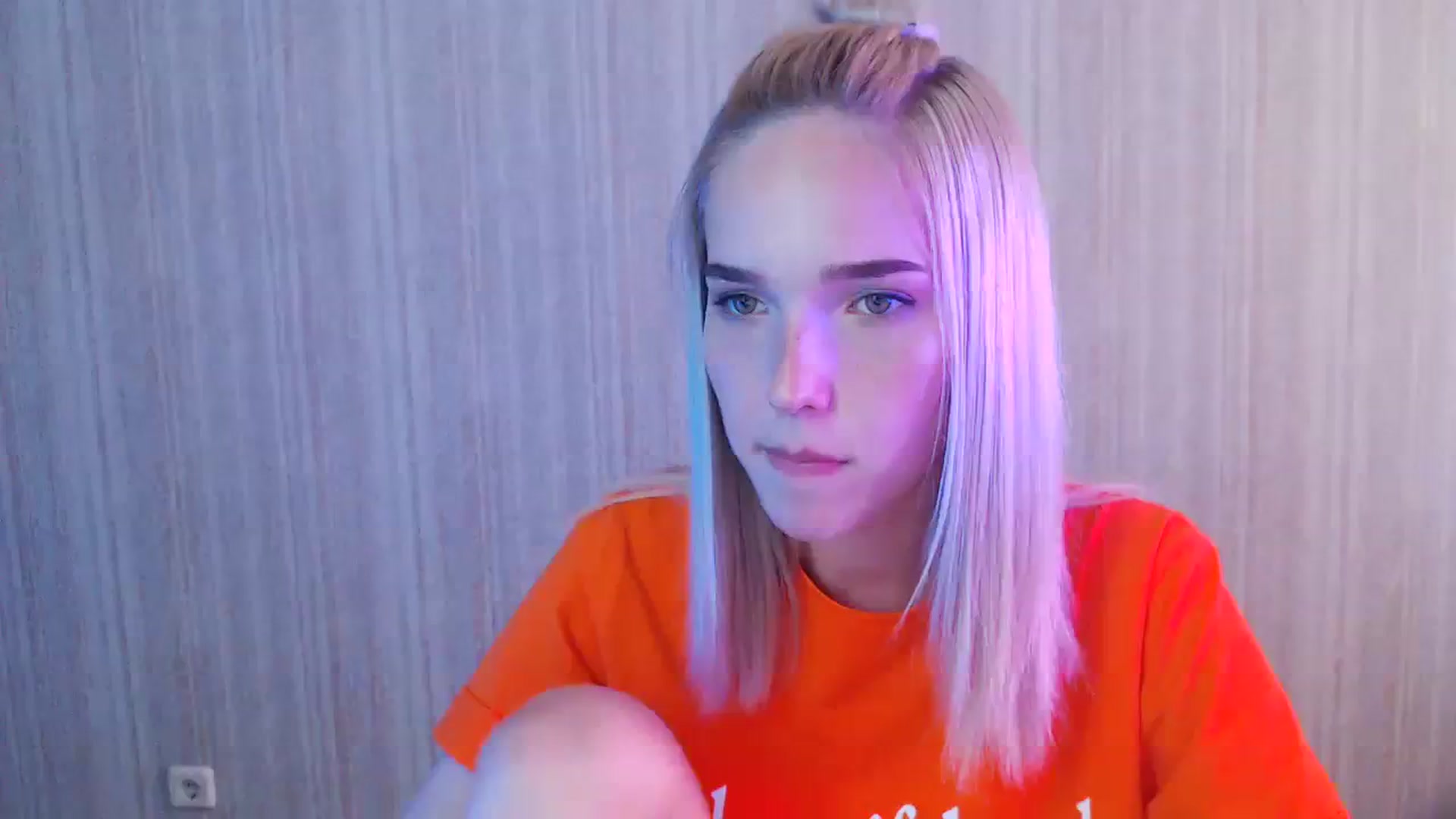 Gallery image thumbnail from EvaRockStar's myfreecams stream on, 08/17/2023, 13:51 image 1 of 20