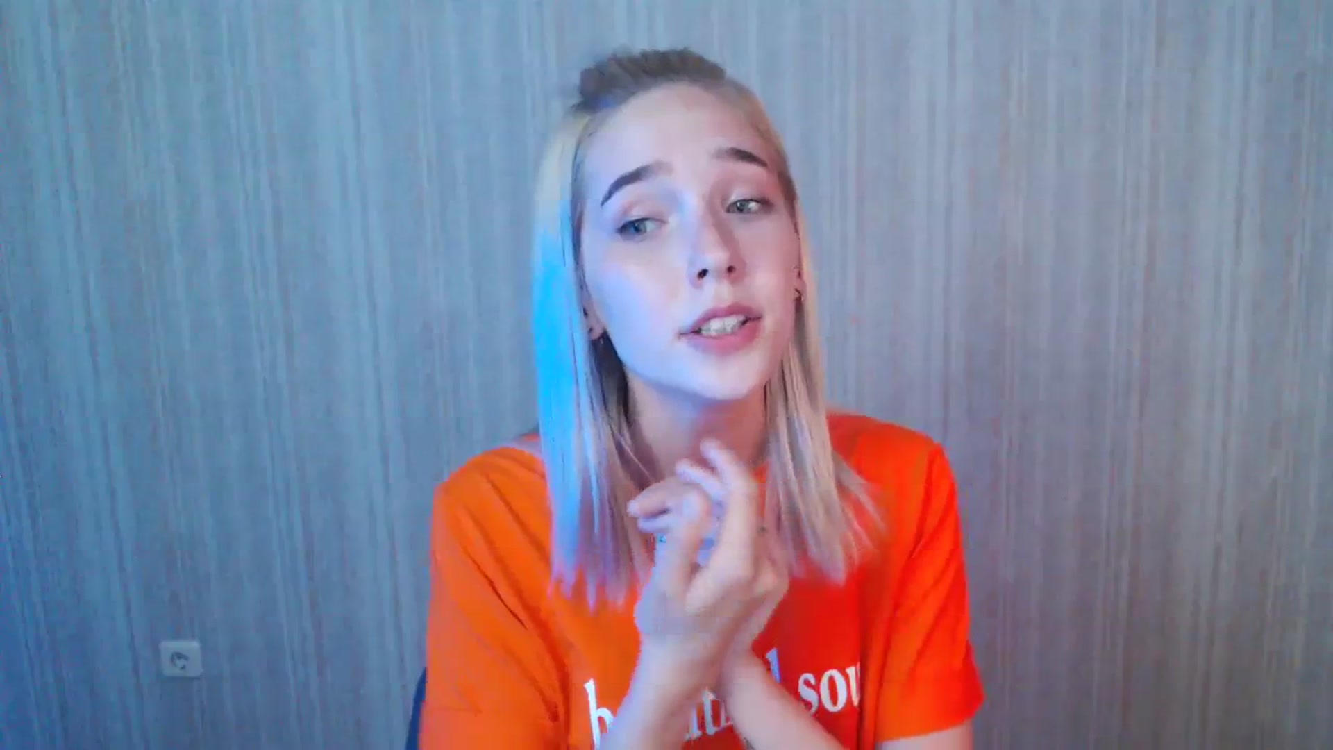 Gallery image thumbnail from EvaRockStar's myfreecams stream on, 08/17/2023, 17:03 image 18 of 20