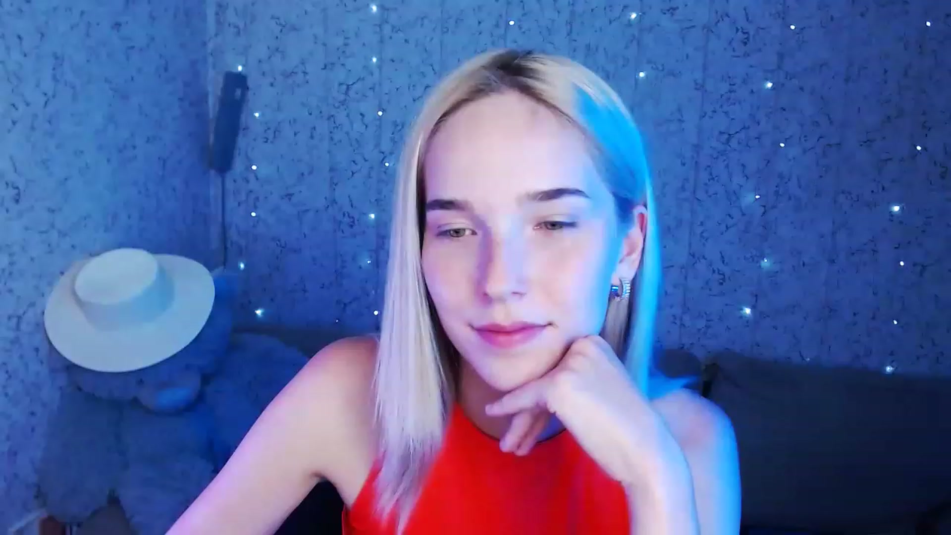 Gallery image thumbnail from EvaRockStar's myfreecams stream on, 08/23/2023, 17:43 image 5 of 20